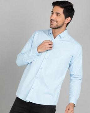 men-regular-fit-spread-collar-shirt