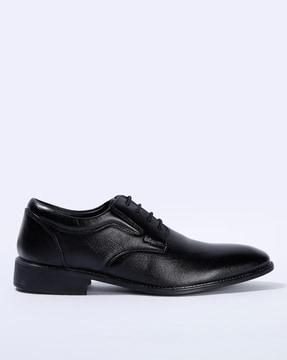 textured-lace-up-derby-shoes