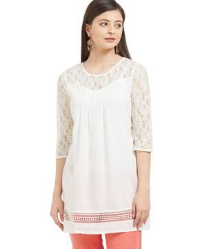 solid-tunic-with-lace-panel