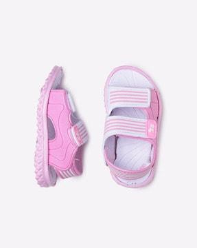 flat-sandals-with-double-velcro-fastening