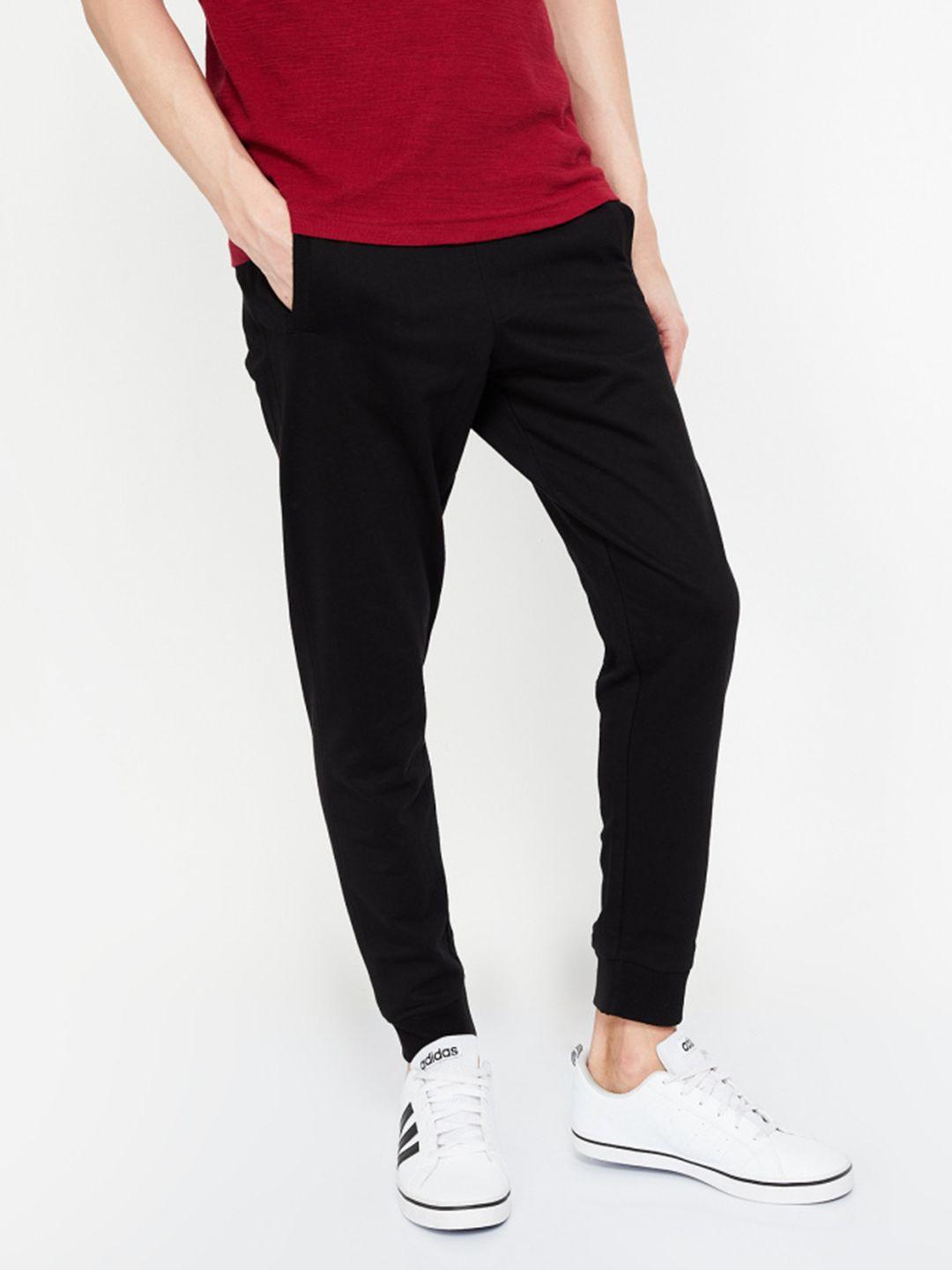 fame-forever-by-lifestyle-men-black-solid-slim-fit-joggers