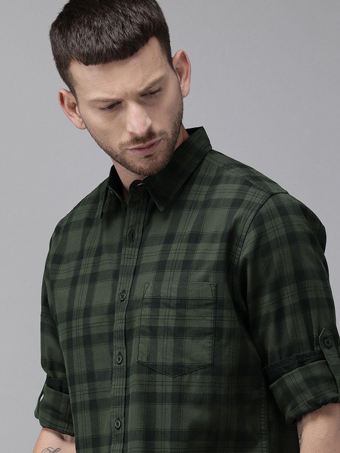 roadster-men-olive-green-&-black-regular-fit-checked-sustainable-casual-shirt
