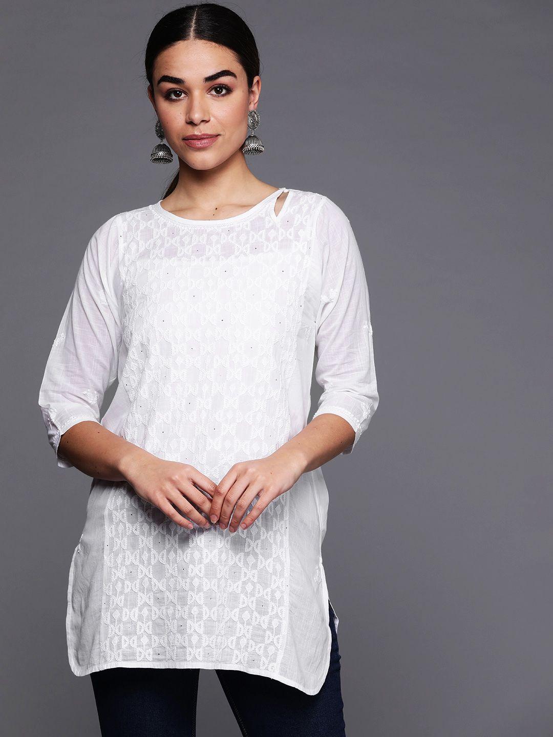 fabindia-women-white-chikankari-embroidered-tunic