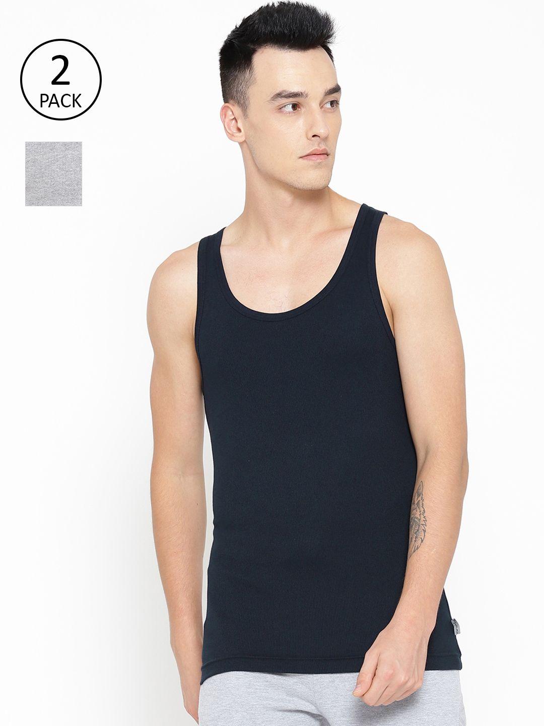 one8-by-virat-kohli-men-pack-of-2-solid-innerwear-vests-10486276-1