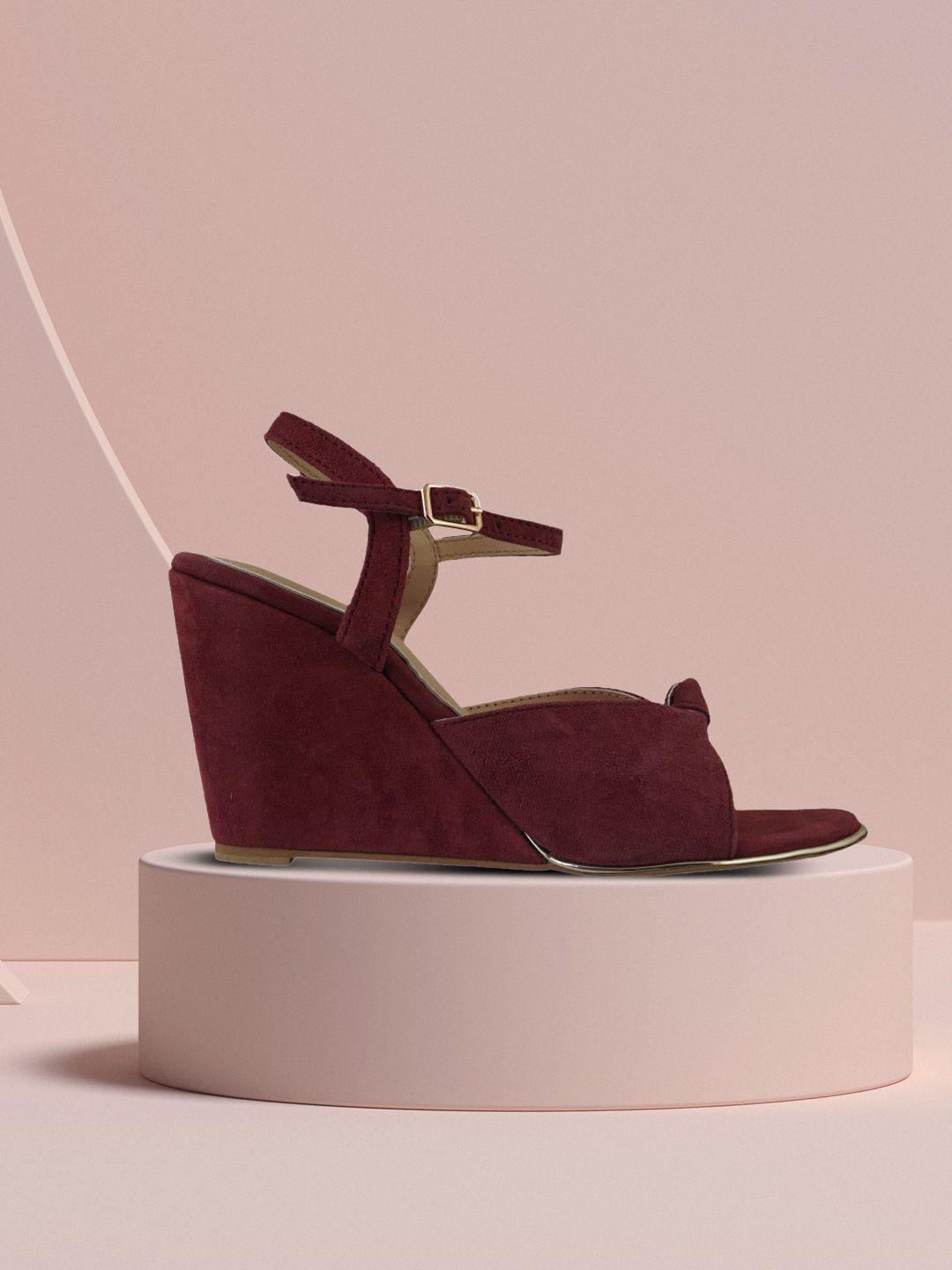 kenneth-cole-women-maroon-solid-sandals