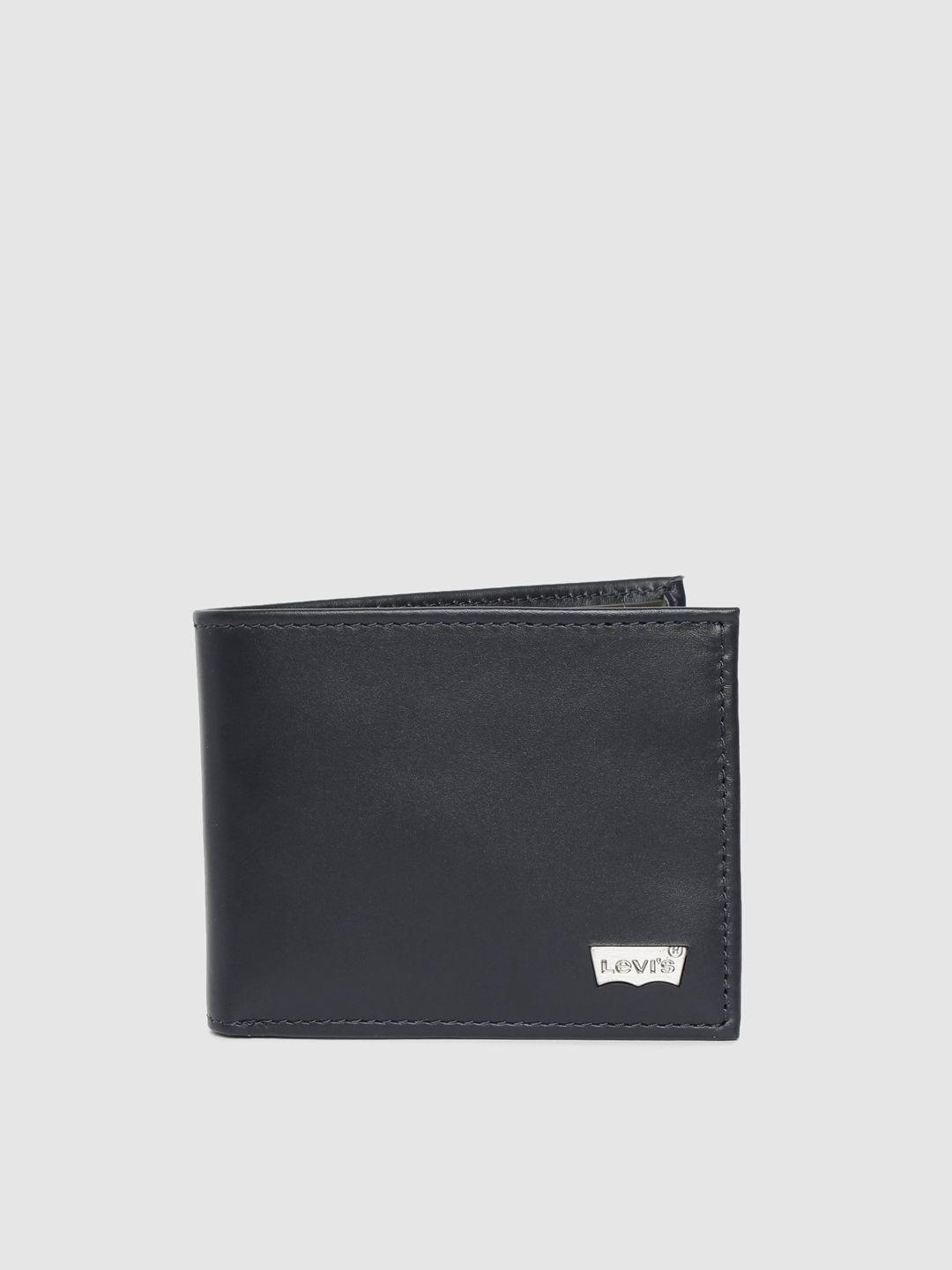 levis-men-blue-leather-solid-two-fold-wallet