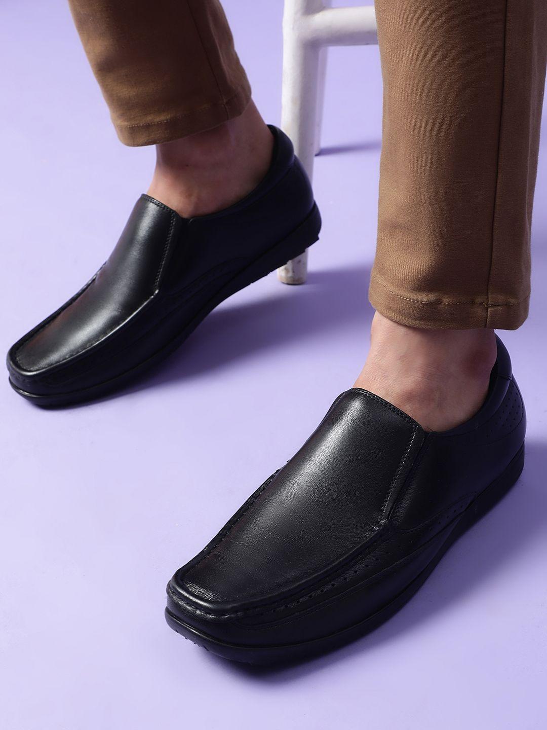 liberty-men-black-solid-leather-formal-slip-on-shoes