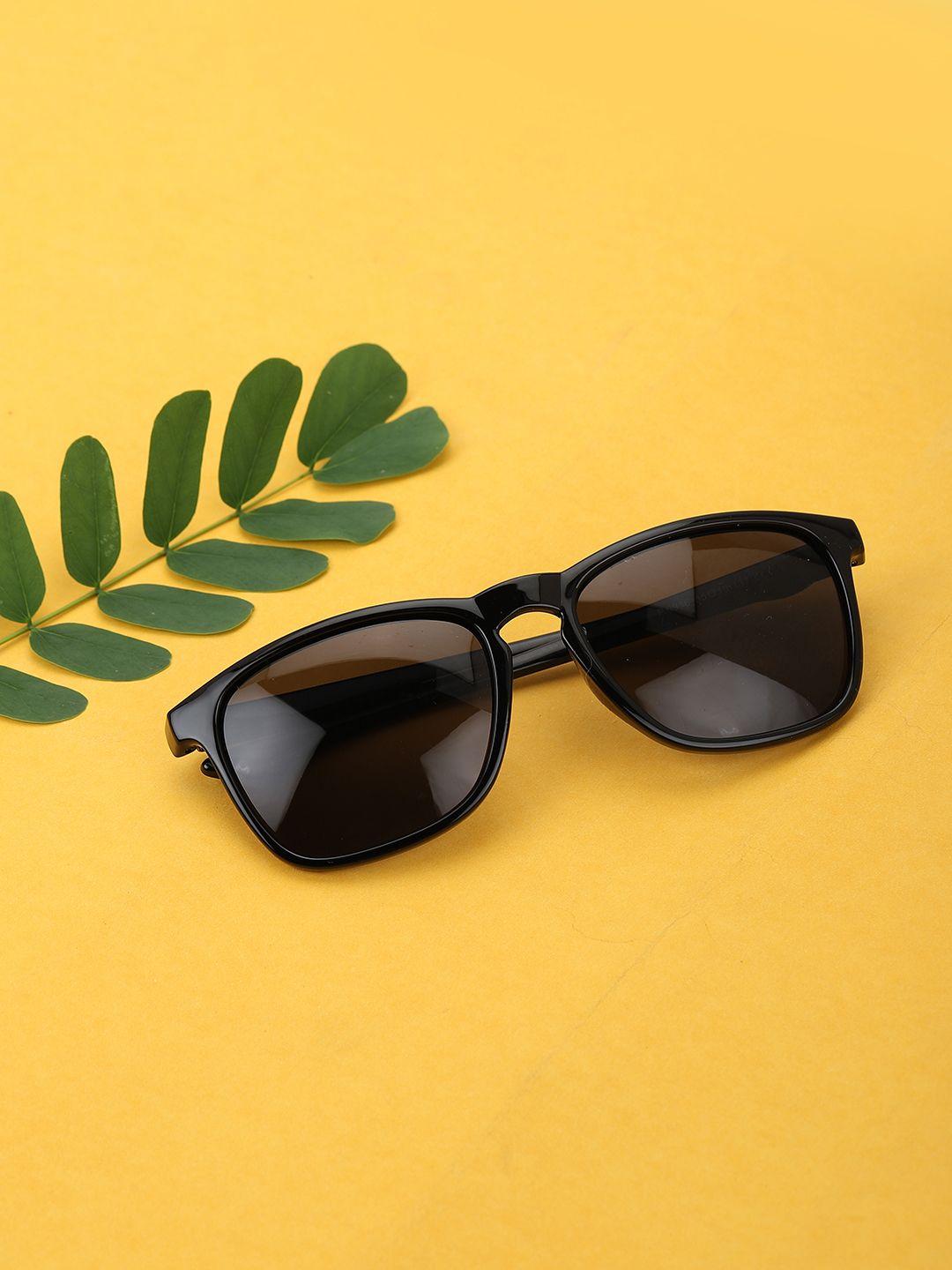 carlton-london-men-polarised-rectangle-sunglasses-0916