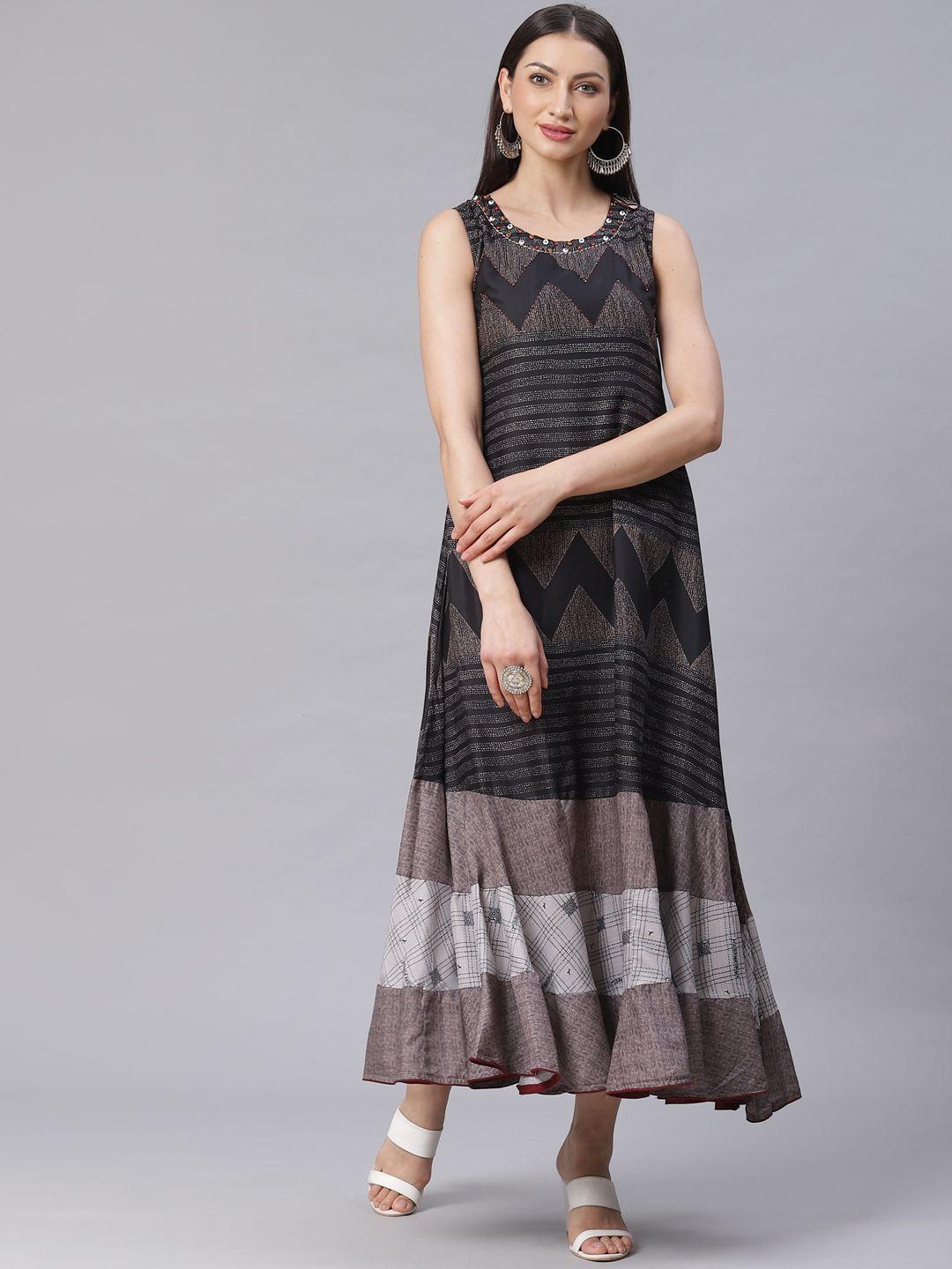 chhabra-555-women-black-&-off-white-printed-made-to-measure-panelled-maxi-dress