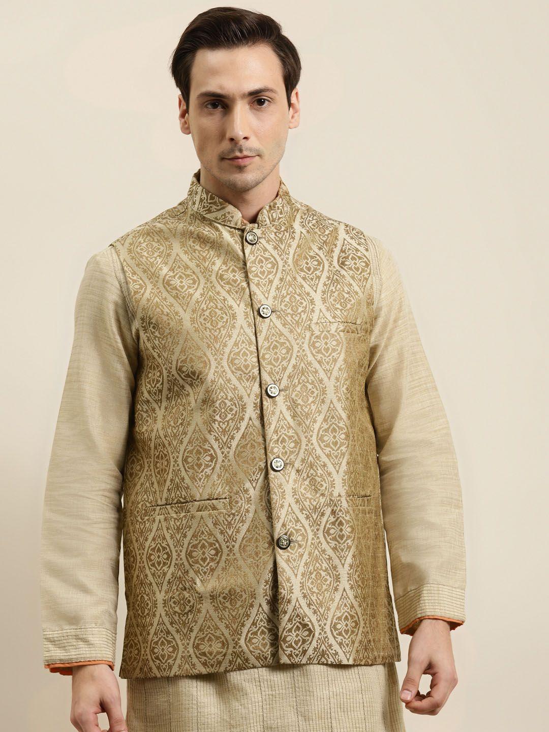 sojanya-men-beige-&-golden-ethnic-motifs-woven-design-jacquard-silk-nehru-jacket