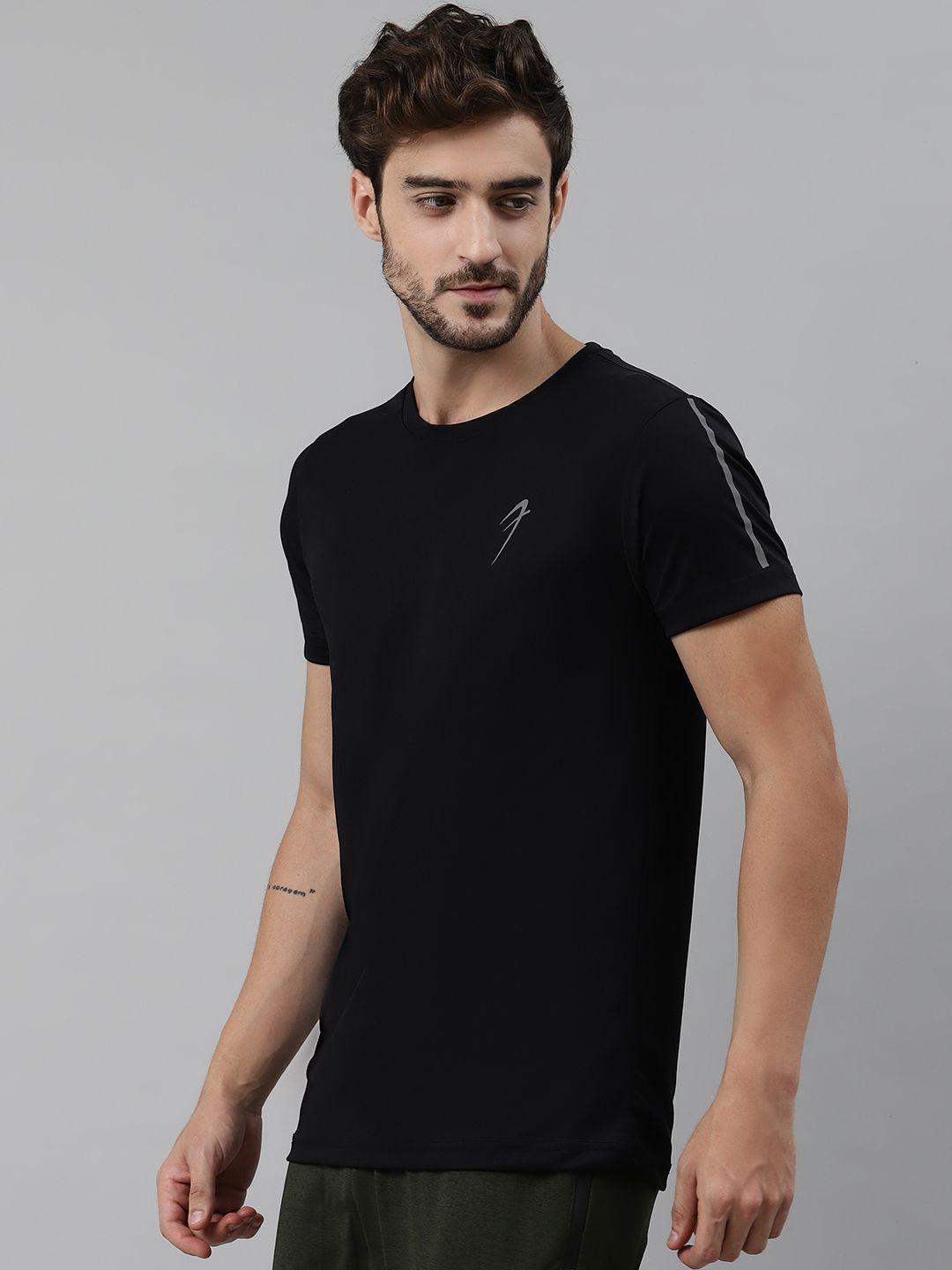 fuaark-men-black-solid-slim-fit-round-neck-t-shirt