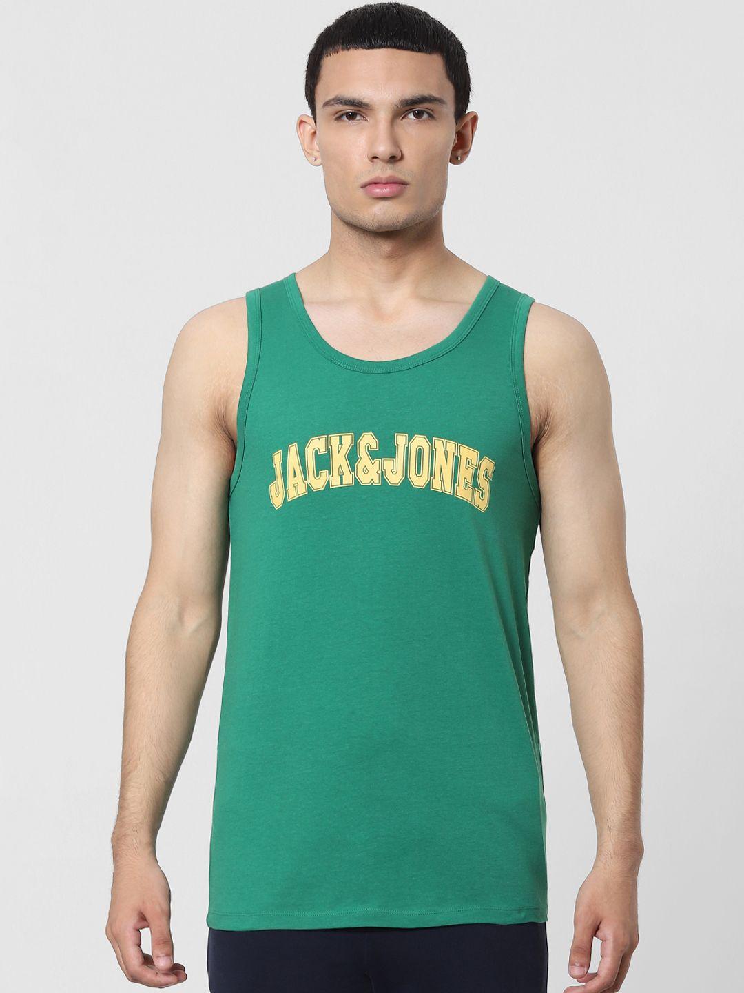 jack-&-jones-men-green-printed-innerwear-vest-1412580001