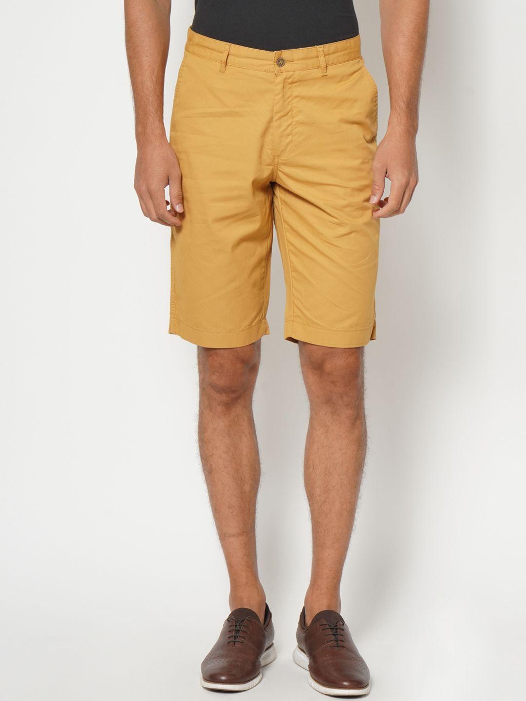 blackberrys-men-yellow-bs-12-slim-fit-low-rise-chino-shorts