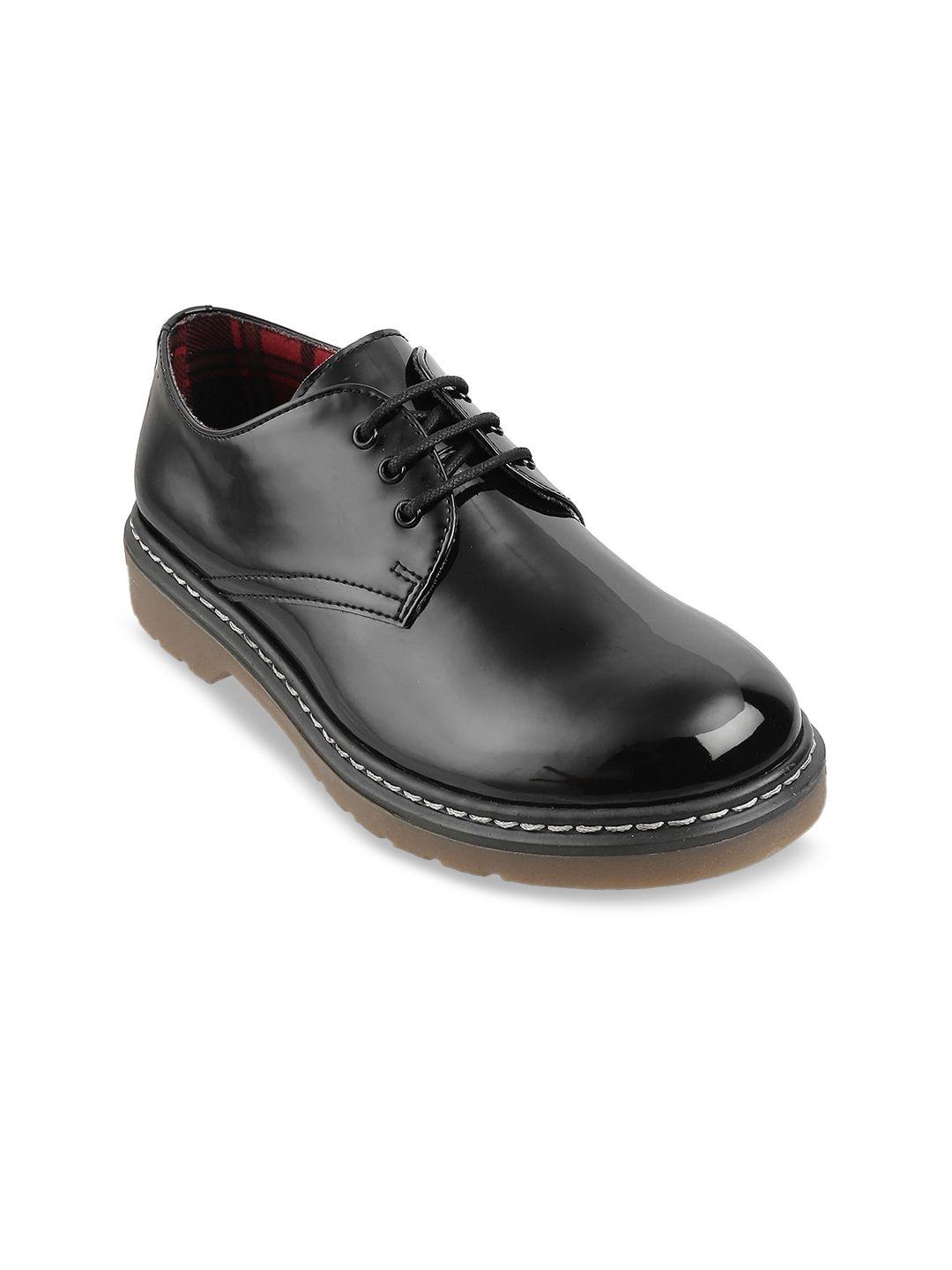 catwalk-black-block-heeled-boots