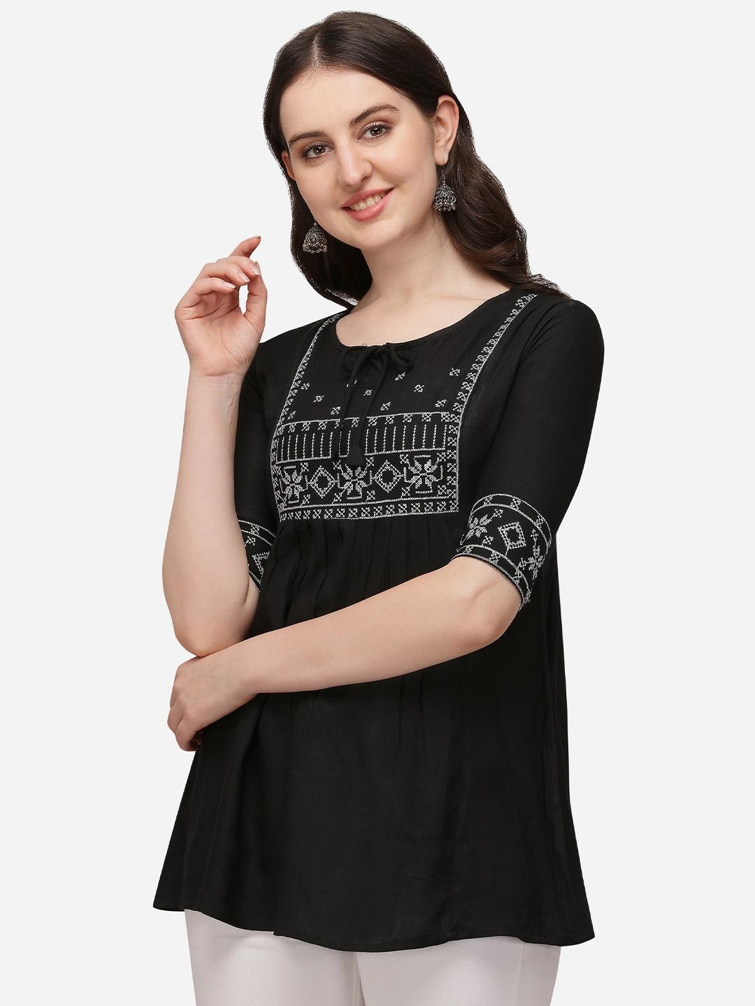 rajgranth-women-black-&-white-floral-embroidered-kurti