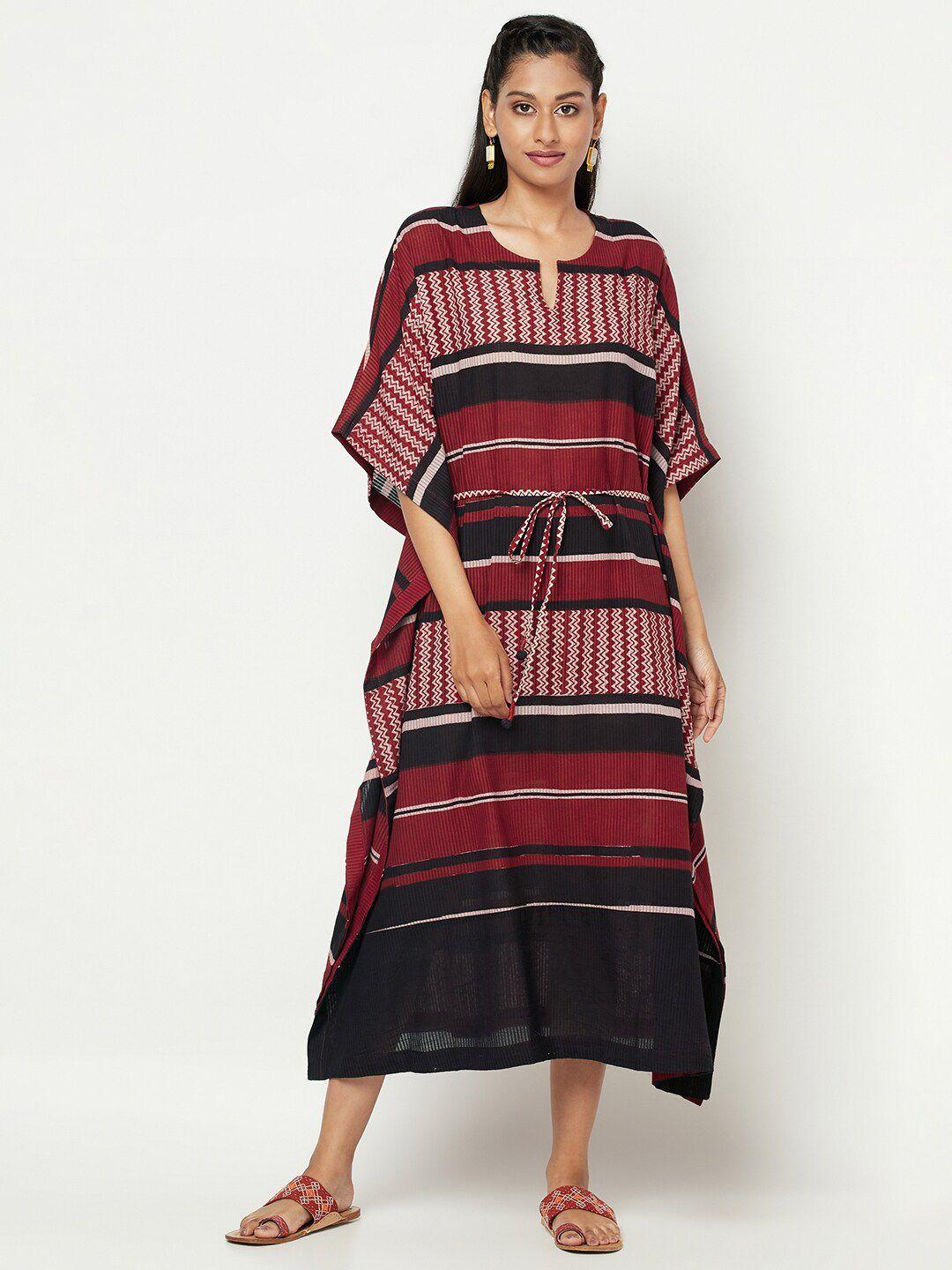 fabindia-black-&-maroon-striped-nightdress