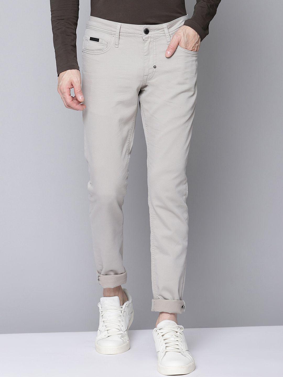 antony-morato-men-grey-tapered-fit-mildly-distressed-jeans
