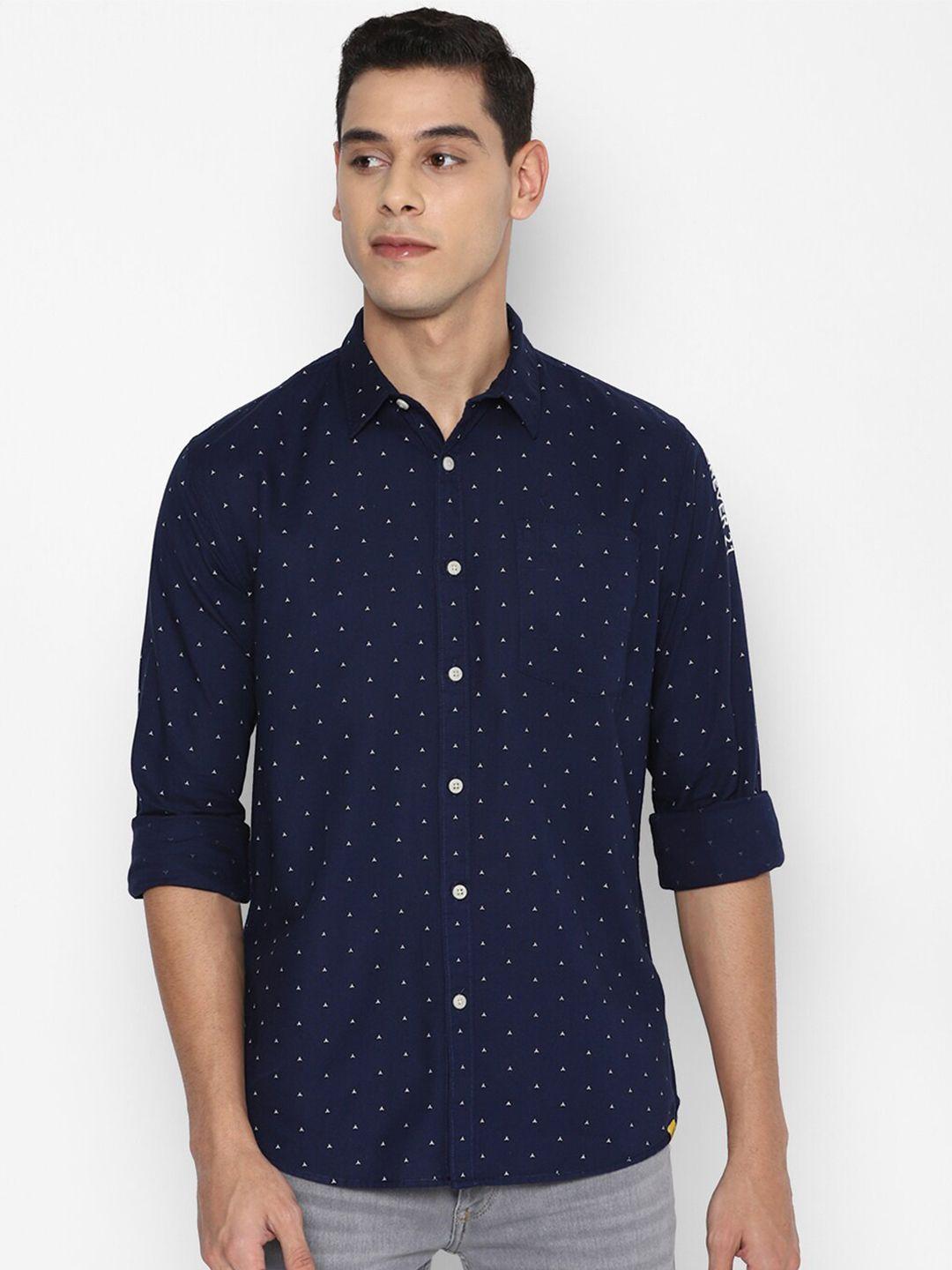 forever-21-men-blue-slim-fit-pure-cotton-printed-casual-shirt