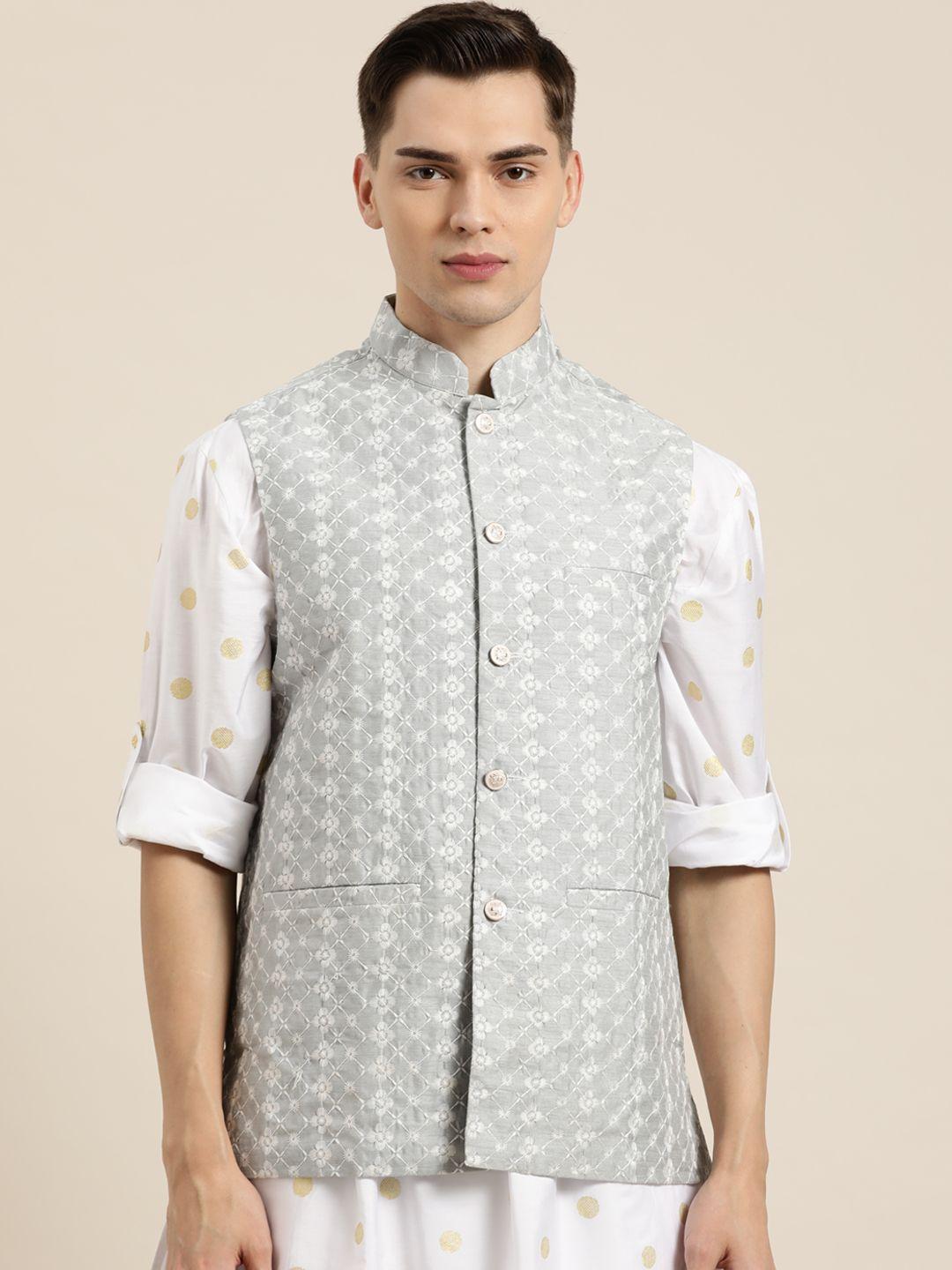 sojanya-men-grey-&-white-chikankari-embroidered-nehru-jacket