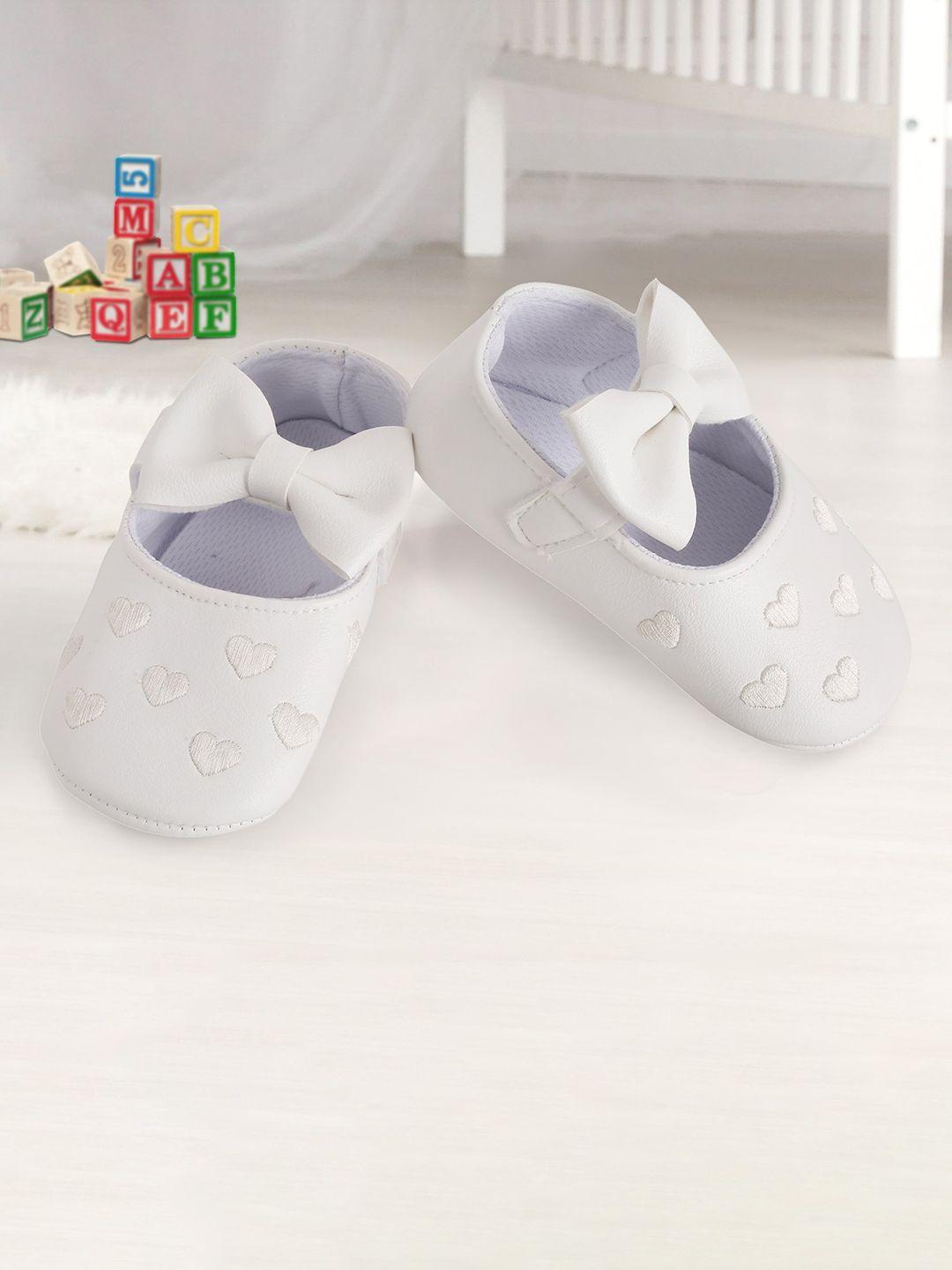 baby-moo-infant-girls-white-solid-booties-with-bow