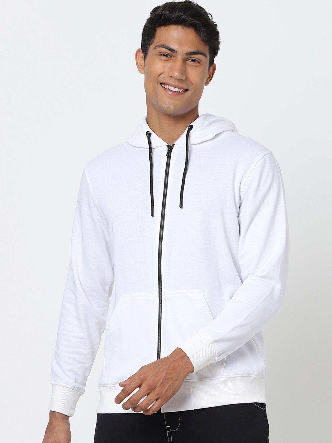 bewakoof-men-white-solid-hooded-sweatshirt