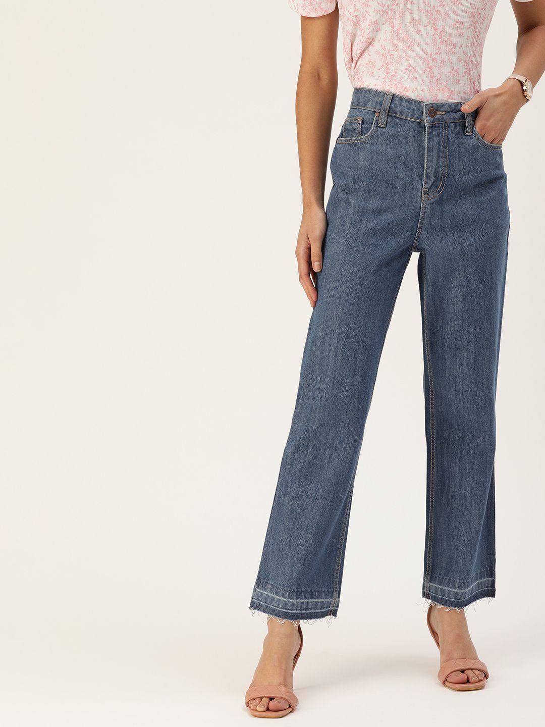 and-women-denim-solid-straight-fit-cropped-casual-trousers