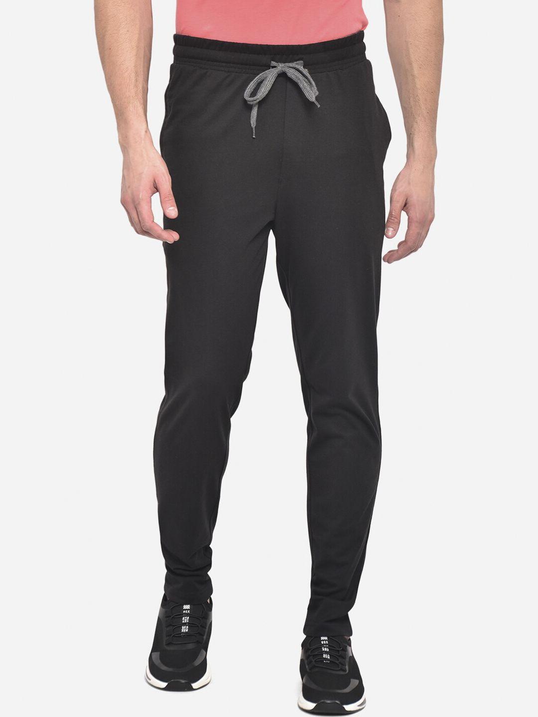 greenfibre-men-black-solid-pure-cotton-regular-fit-knitted-track-pants