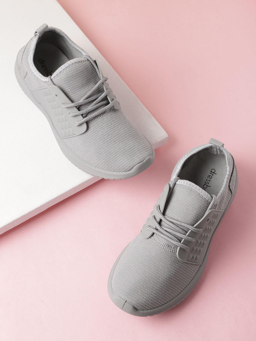dressberry-women-grey-woven-design-sneakers