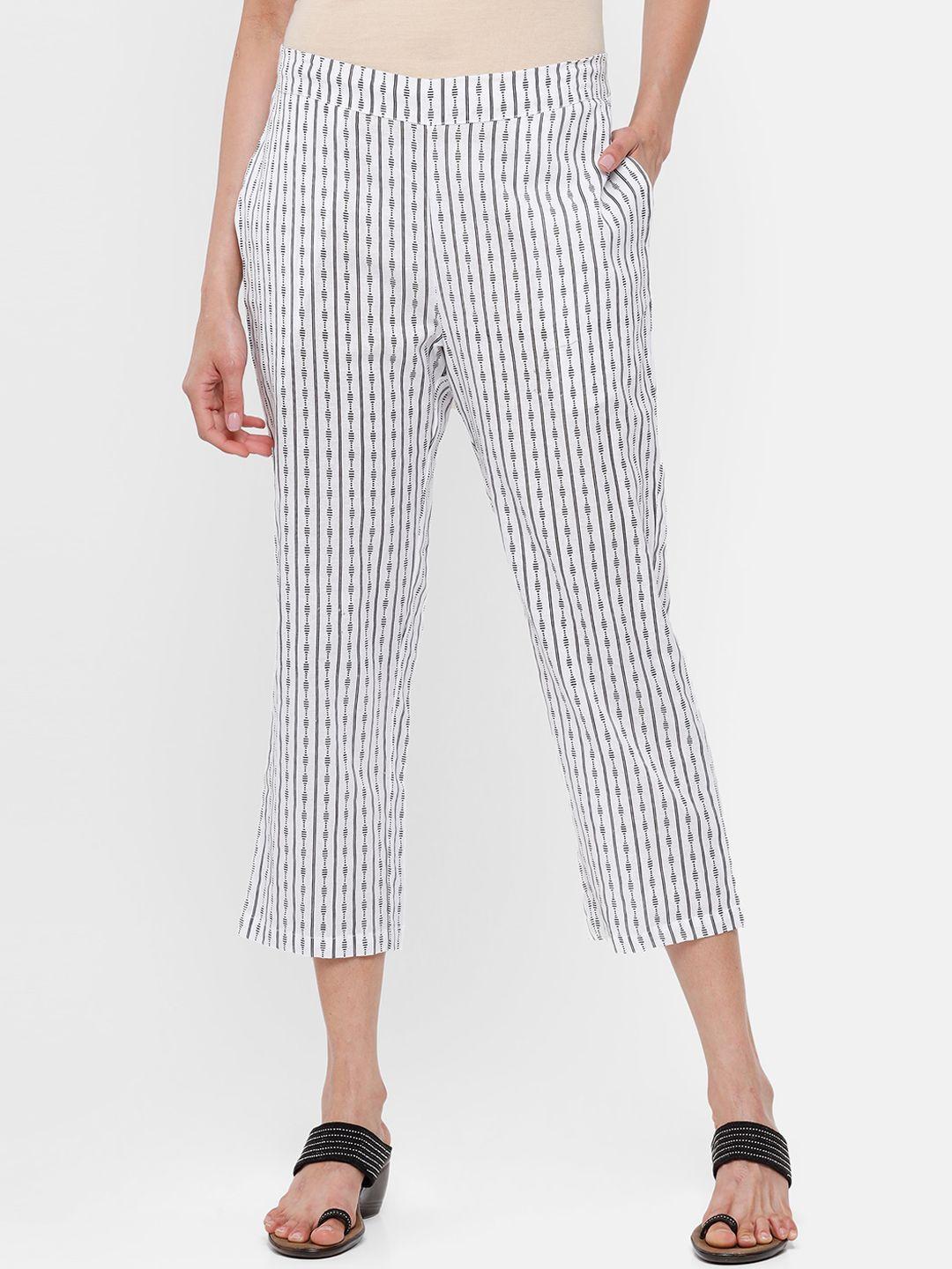 de-moza-women-off-white-printed-trousers