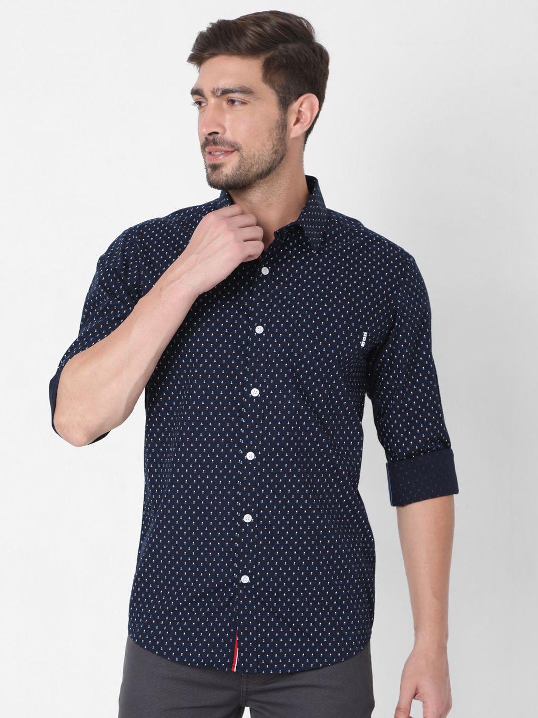mufti-men-navy-blue-slim-fit-printed-casual-shirt