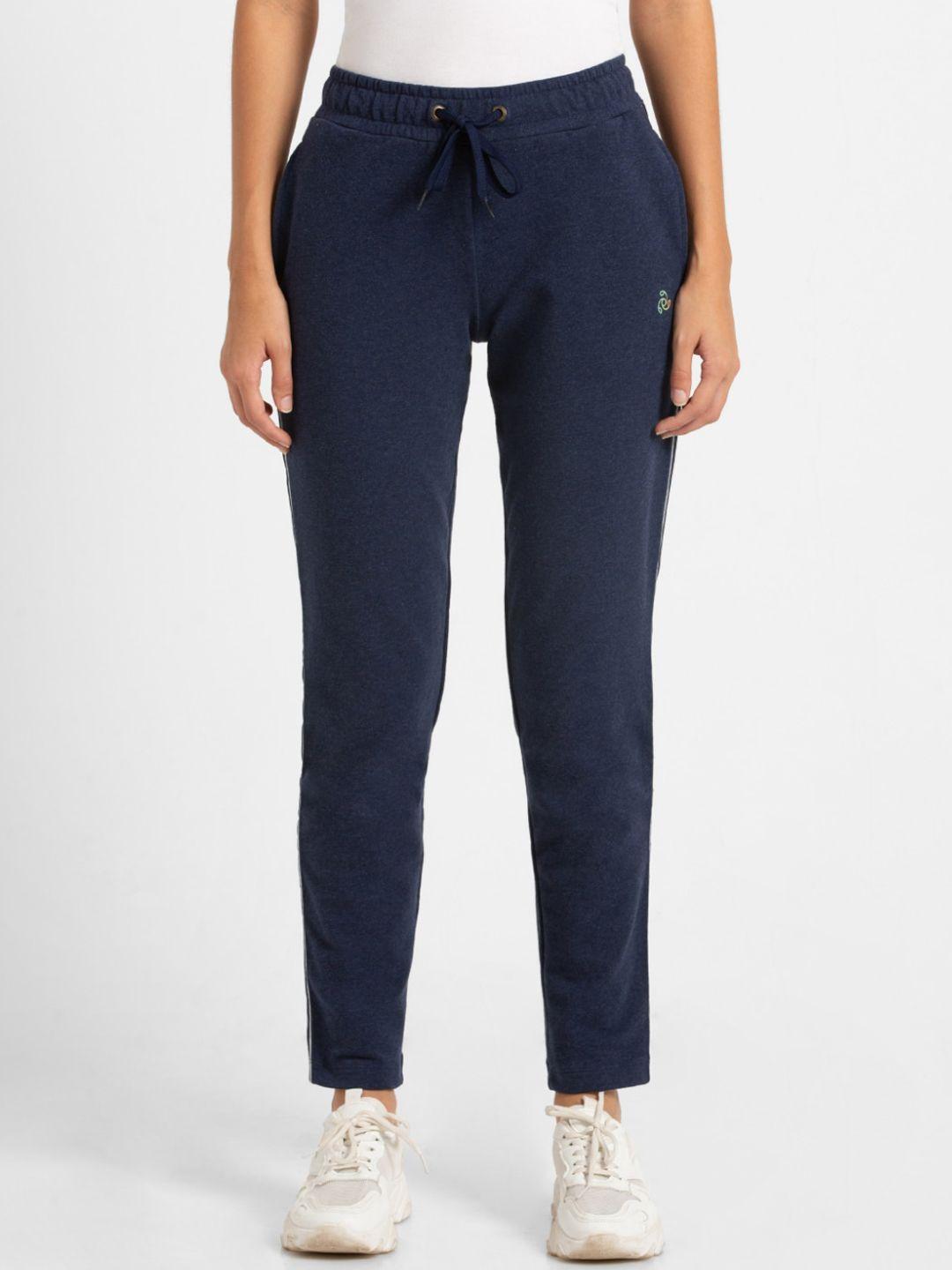 jockey-women-plus-size-navy-blue-solid-straight-fit-pure-cotton-winter-cropped-track-pant