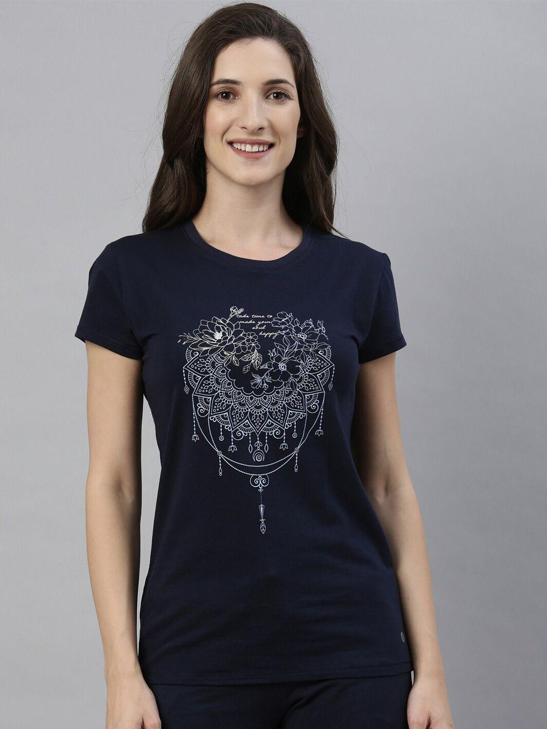 enamor-women-navy-blue-graphic-printed-slim-fit-cotton-t-shirt
