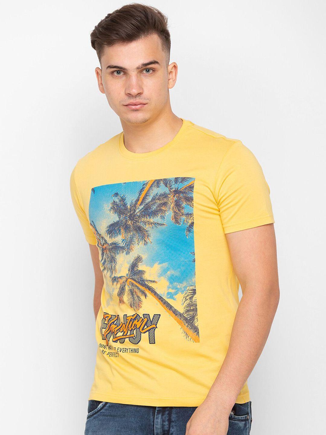 globus-men-yellow-tropical-printed-slim-fit-cotton-t-shirt