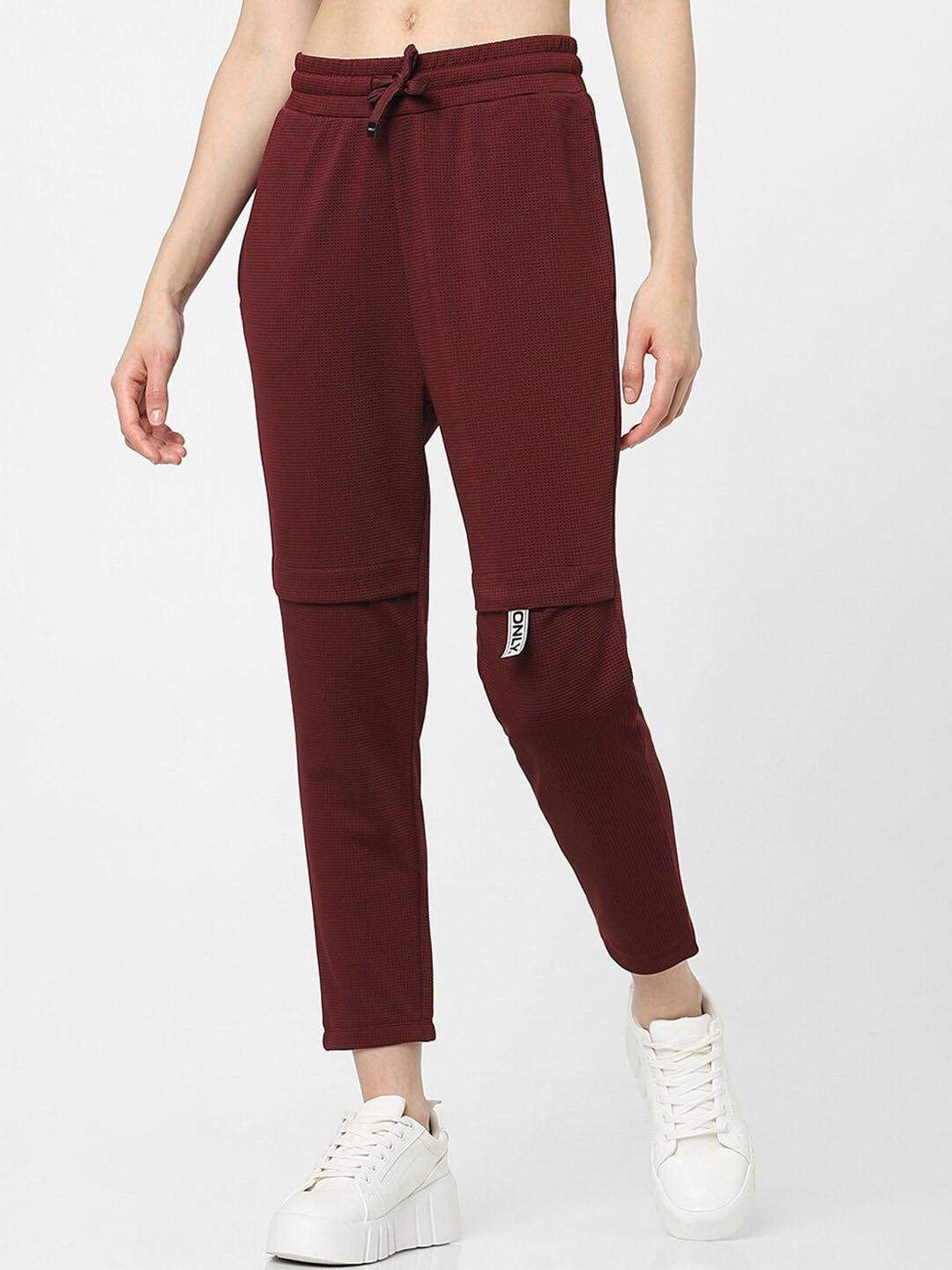 only-women-maroon-solid-relaxed-fit-track-pants