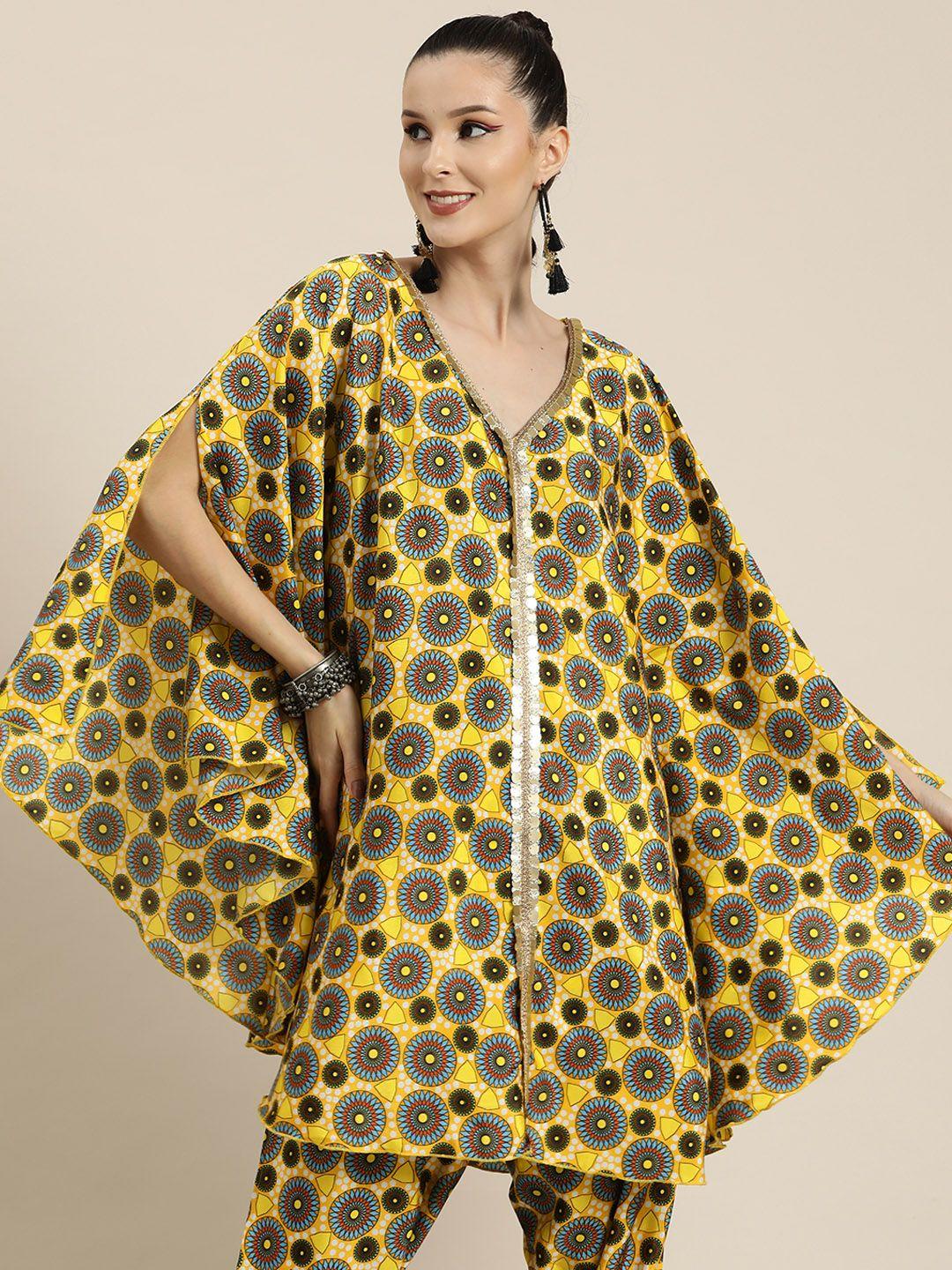 shae-by-sassafras-yellow-&-black-geometric-printed-v-neck-gotta-patti-kaftan-kurti