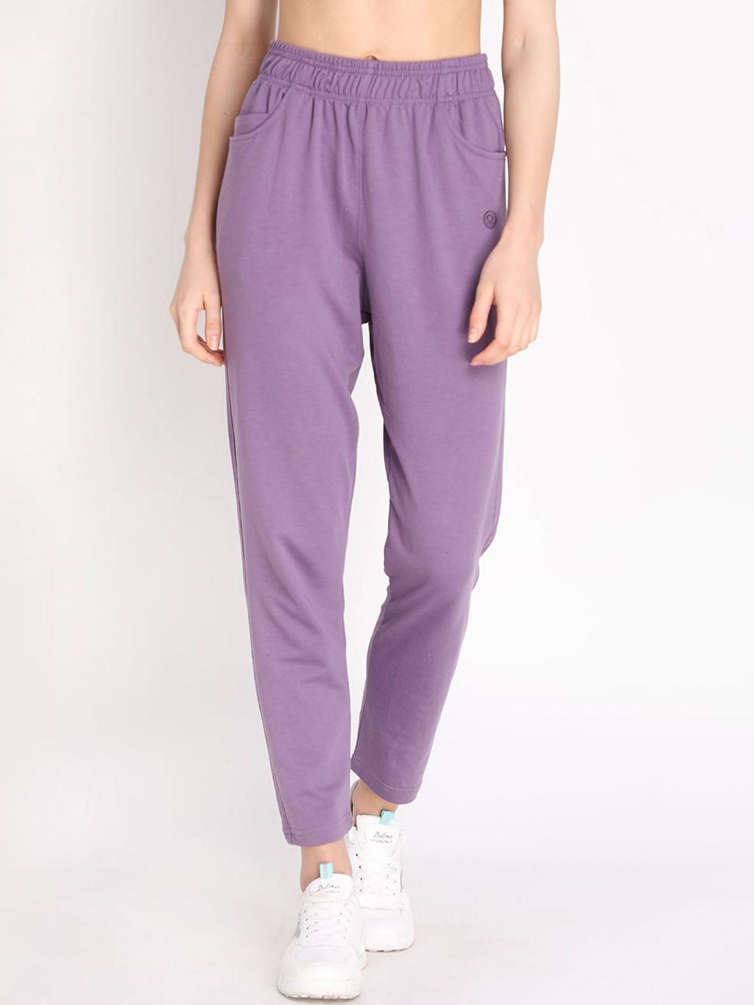 chkokko-women-purple-solid-cotton-track-pants