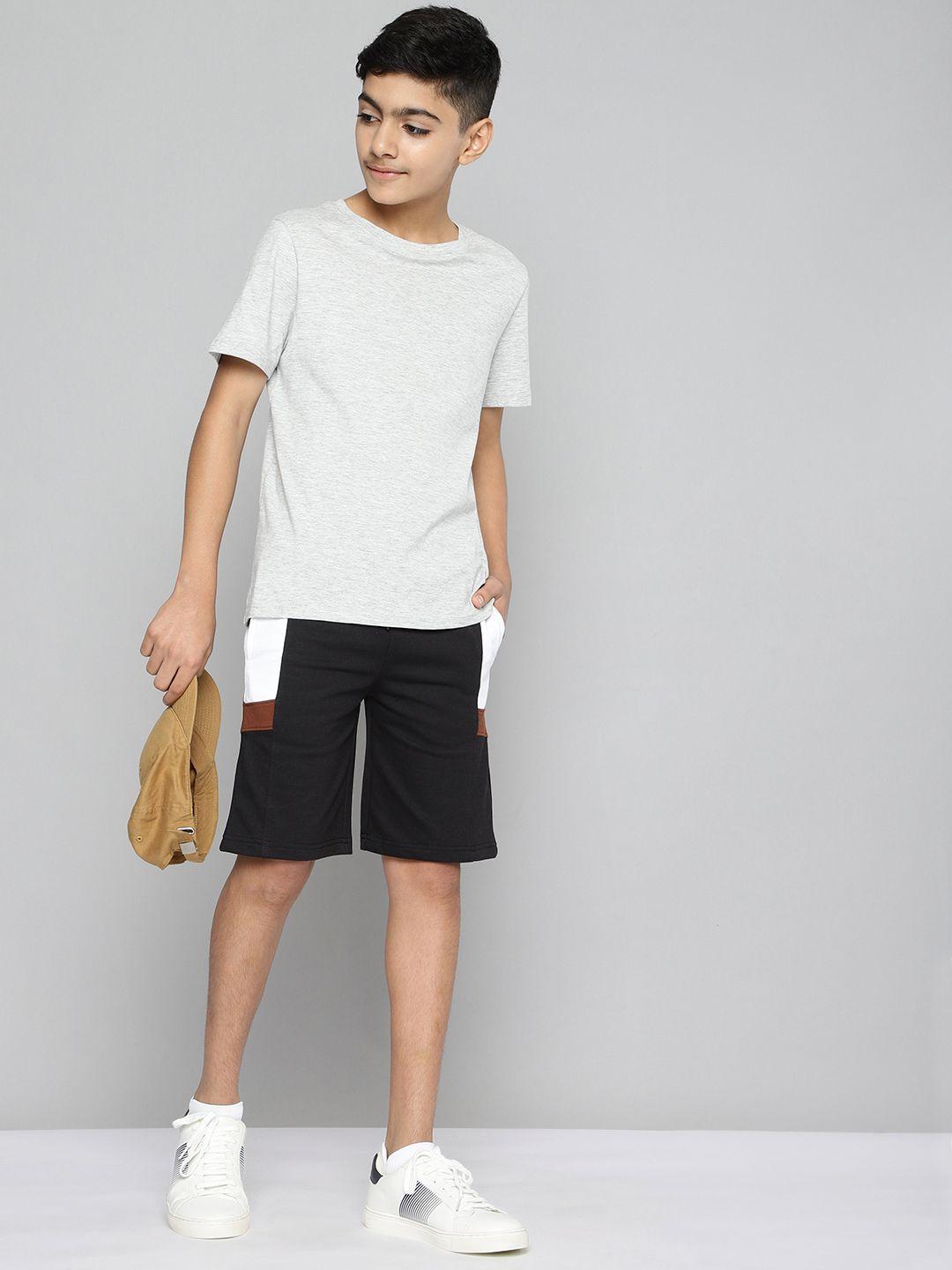 m&h-juniors-boys-black-colourblocked-shorts
