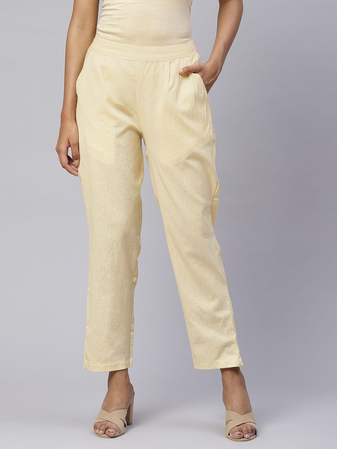 svarchi-women-cream-coloured-pure-cotton-relaxed-easy-wash-pleated-trousers
