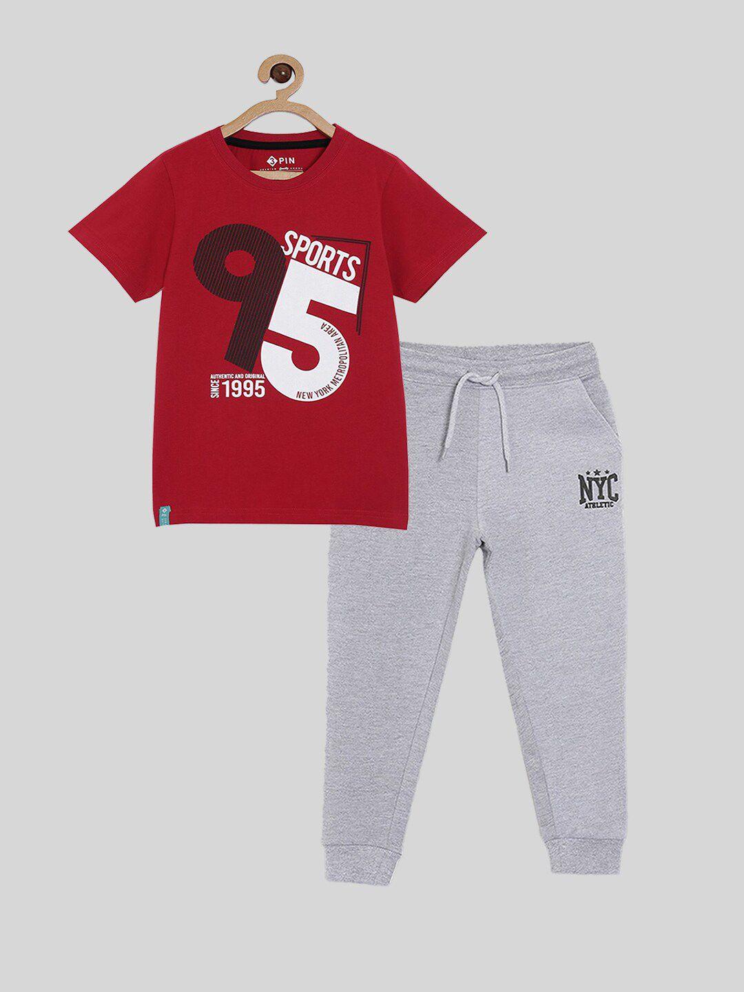 3pin-boys-maroon-&-grey-printed-pure-cotton-t-shirt-with-joggers