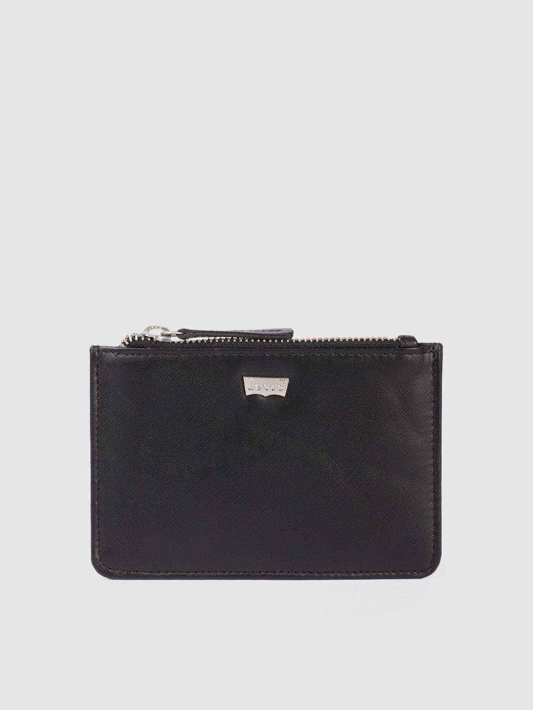 levis-men-black-leather-zip-around-wallet