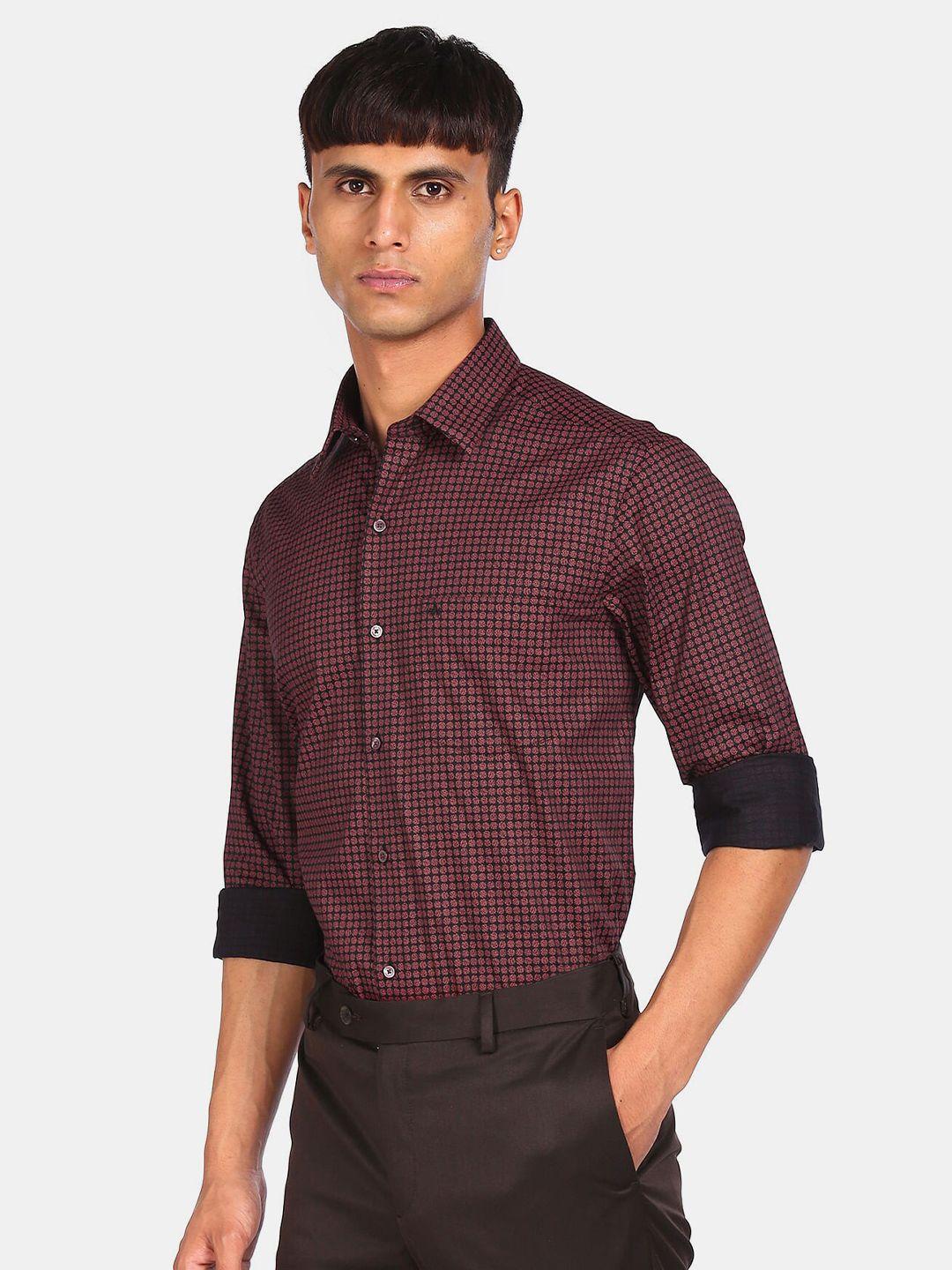arrow-new-york-men-red-&-black-slim-fit-printed-casual-shirt