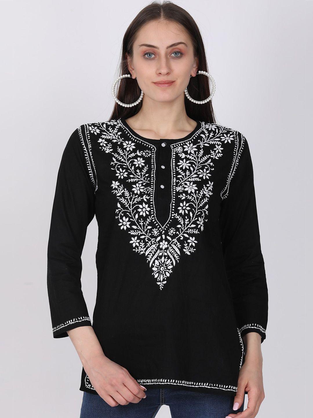 paramount-chikan-black-&-white-ethnic-motifs-embroidered-chikankari-pure-cotton-kurti