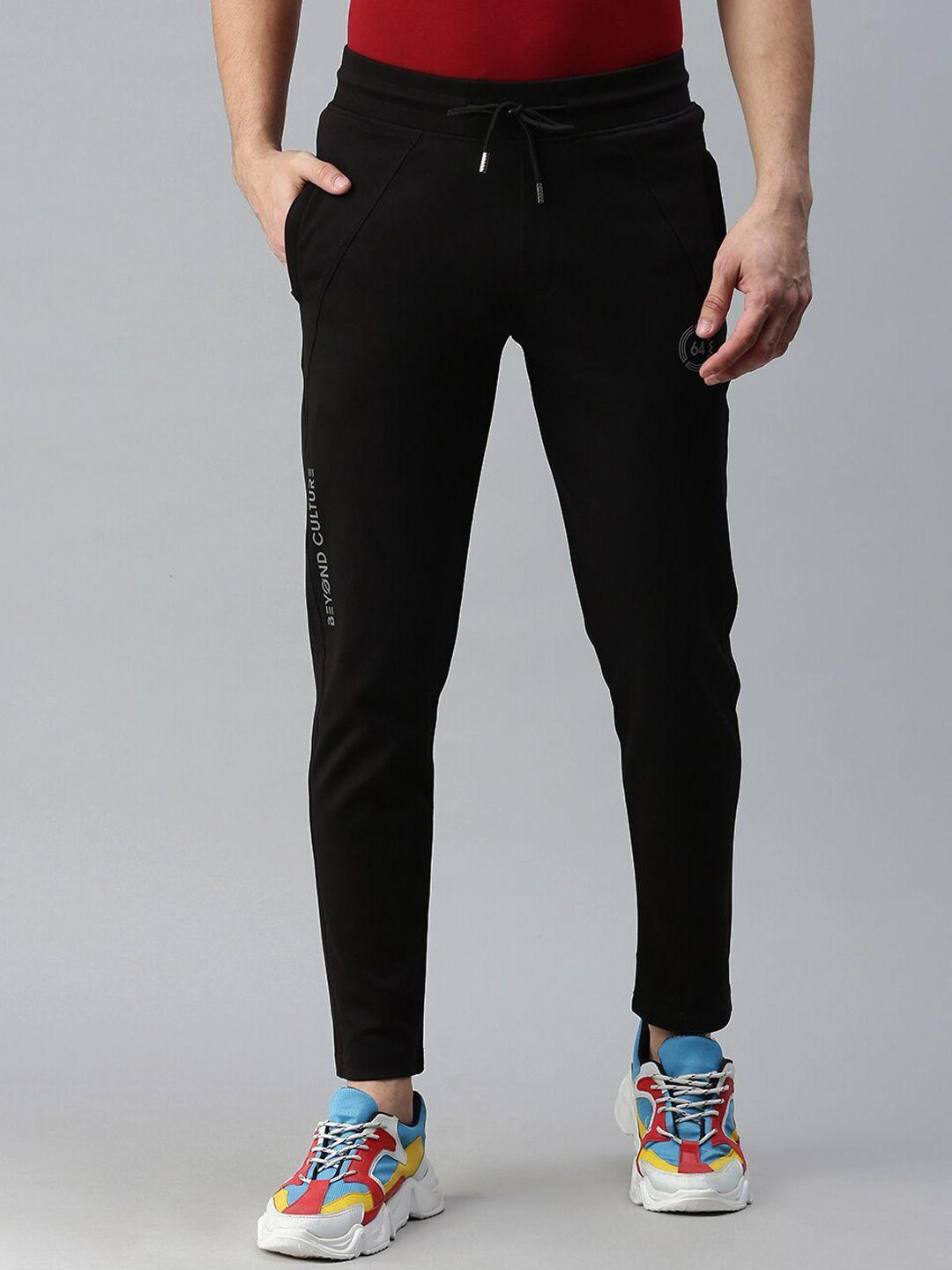 showoff-men-black-solid-slim-fit-track-pants
