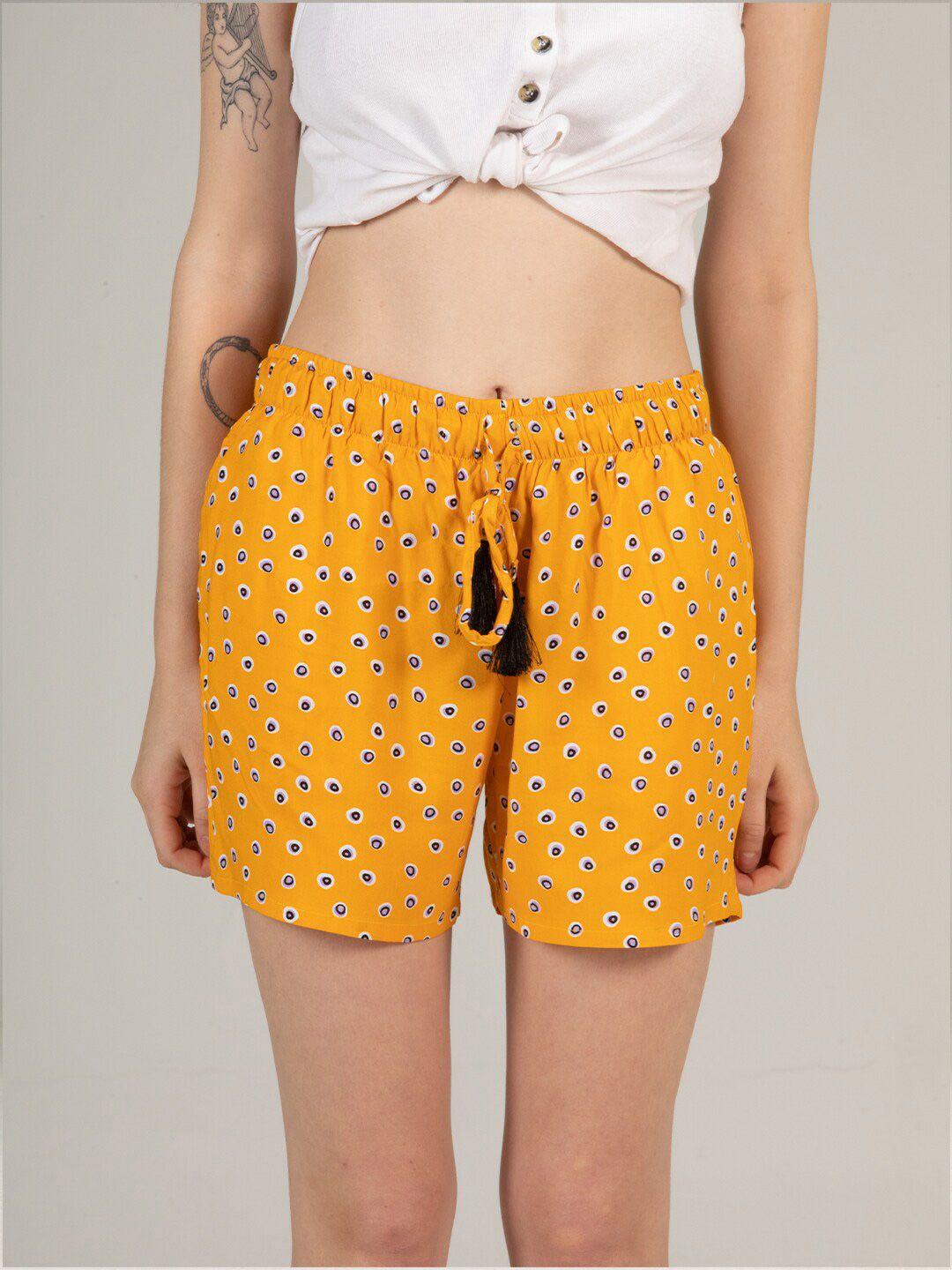 evolove-women-yellow-printed-lounge-shorts
