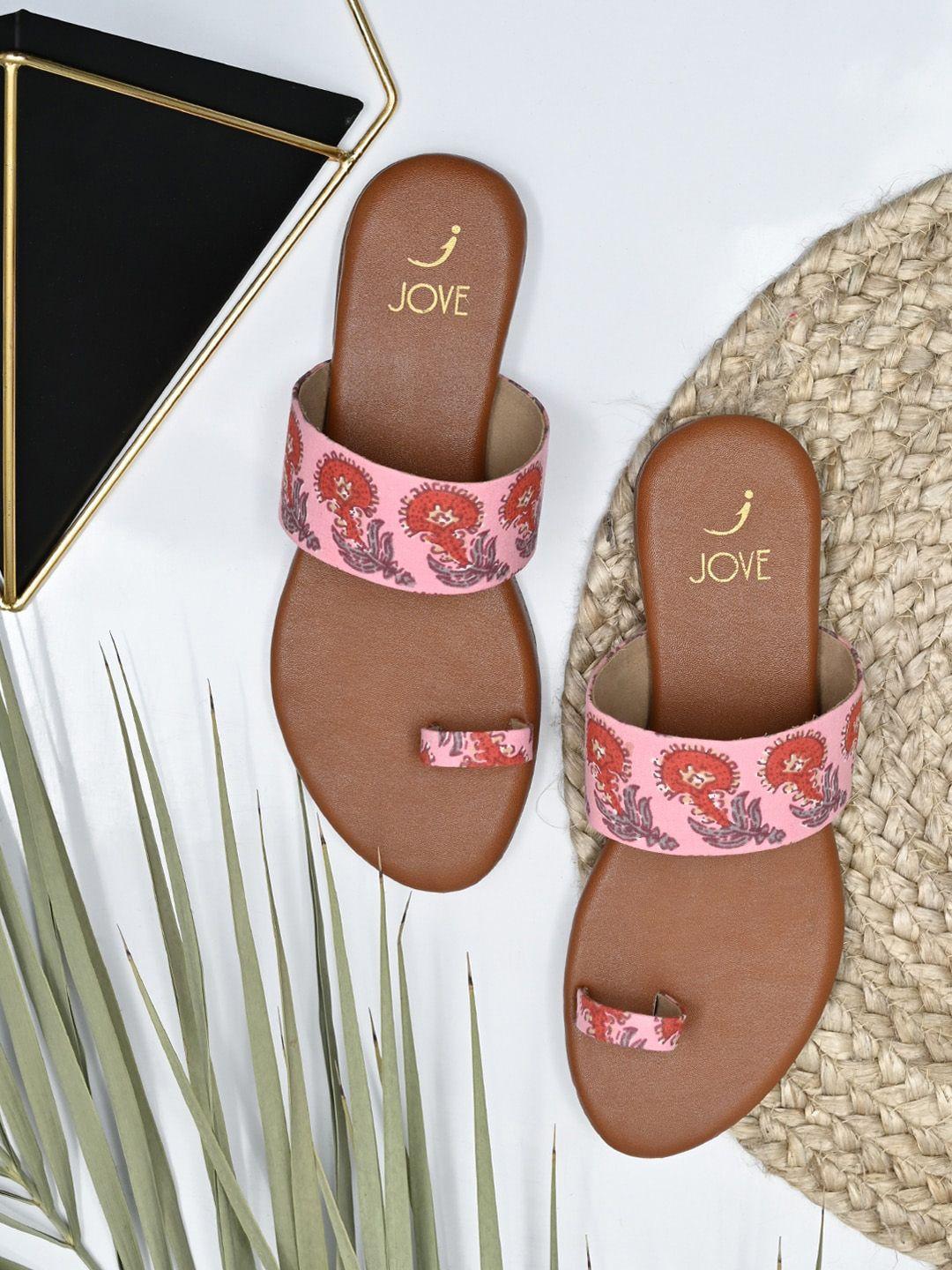 jove-women-pink-printed-leather-ethnic-one-toe-flats