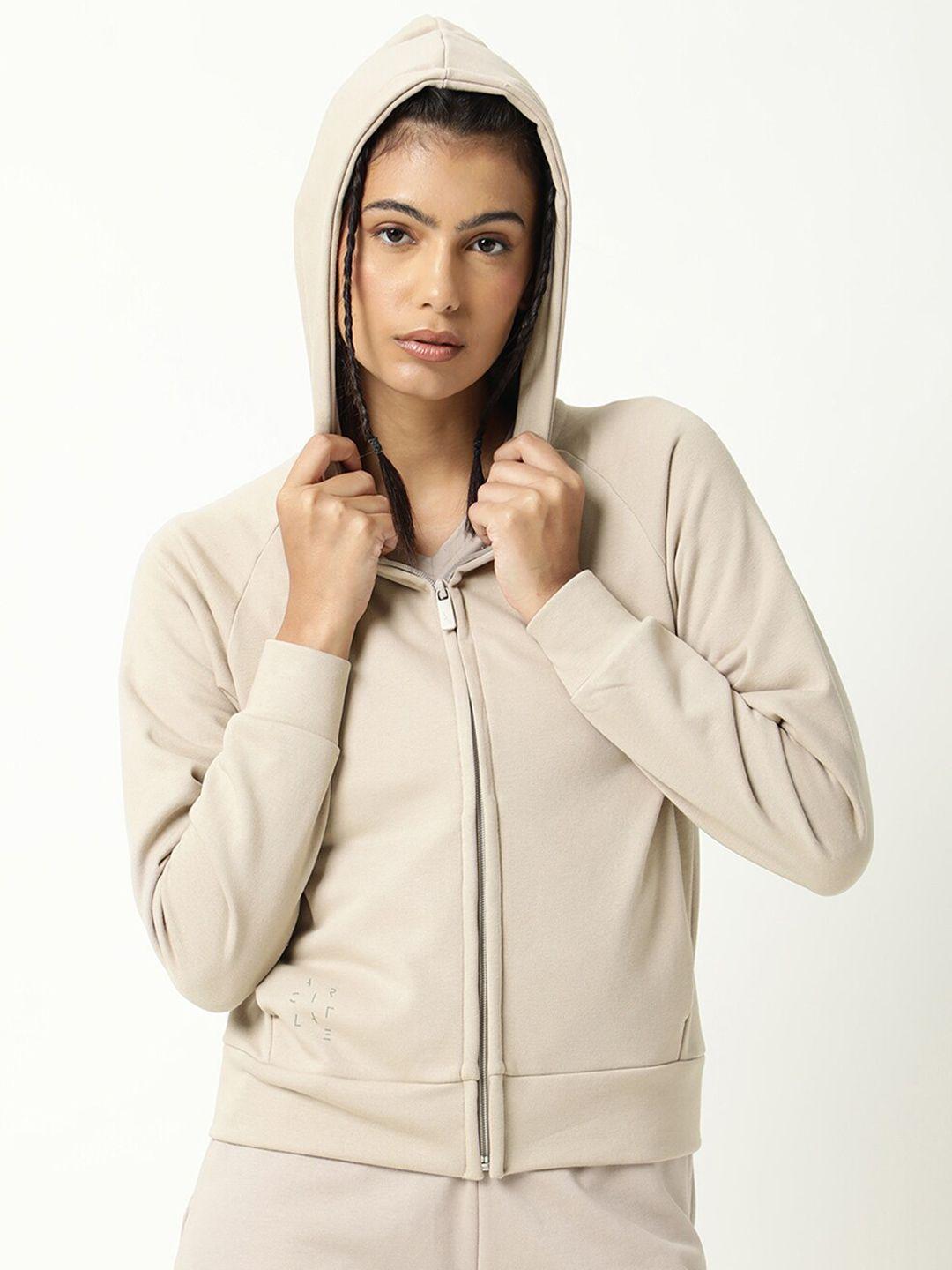 articale-beige-hooded-sweatshirt