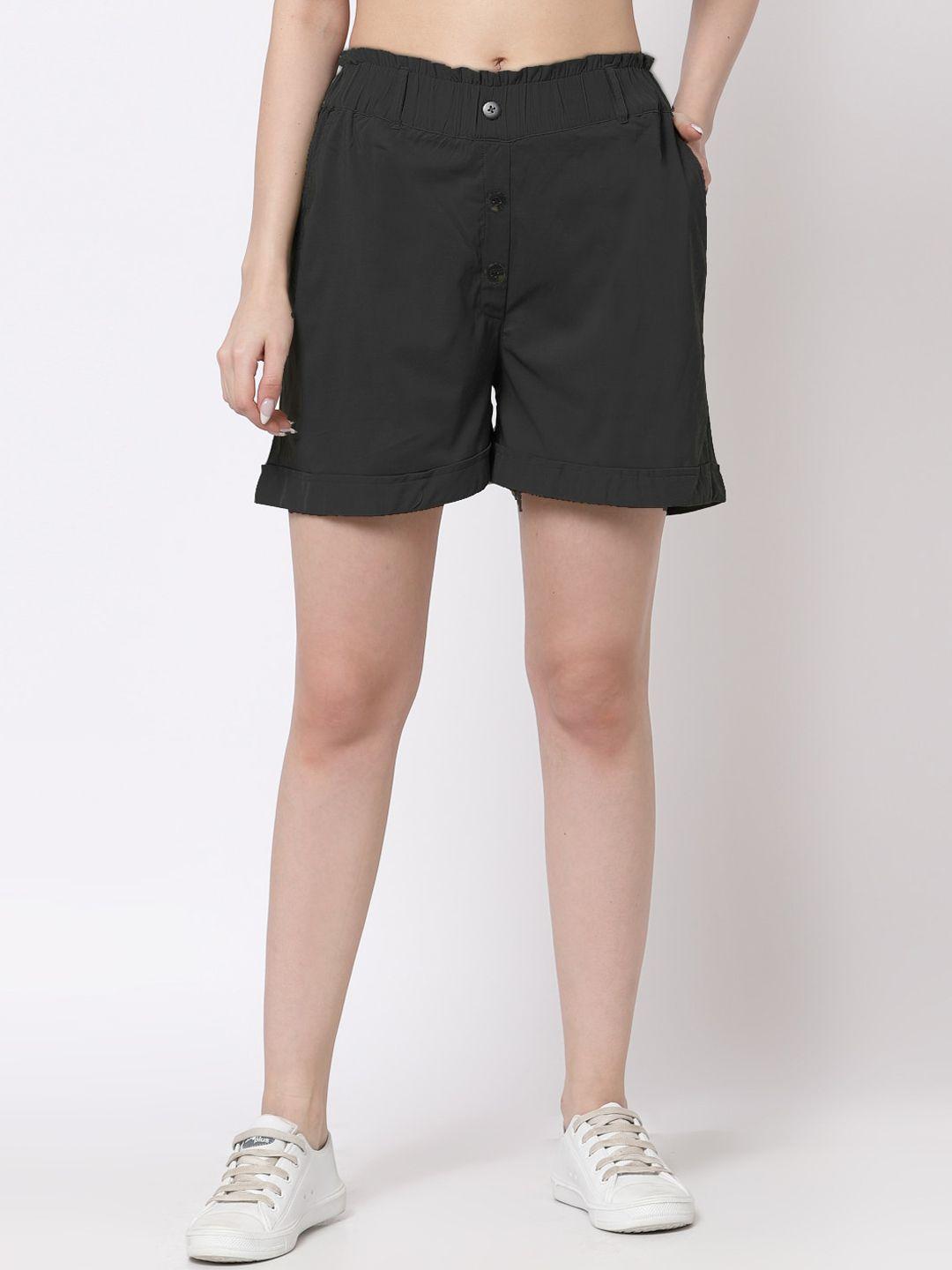 klotthe-women-black-solid-regular-shorts