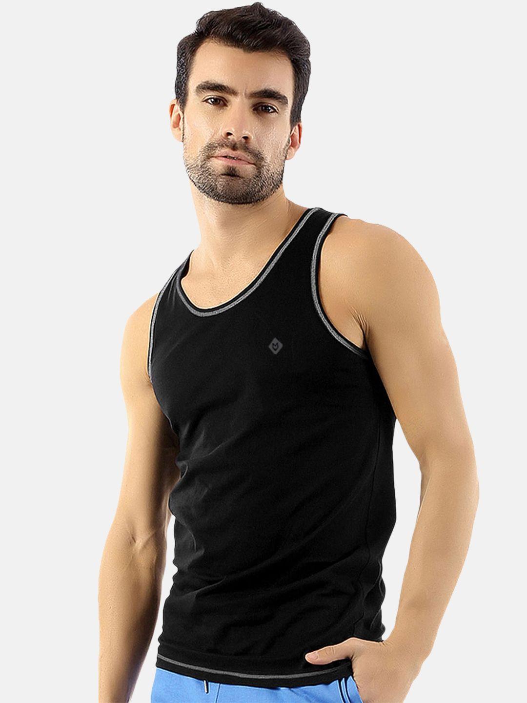 almo-wear-men-black-solid-pure-cotton-innerwear-vests