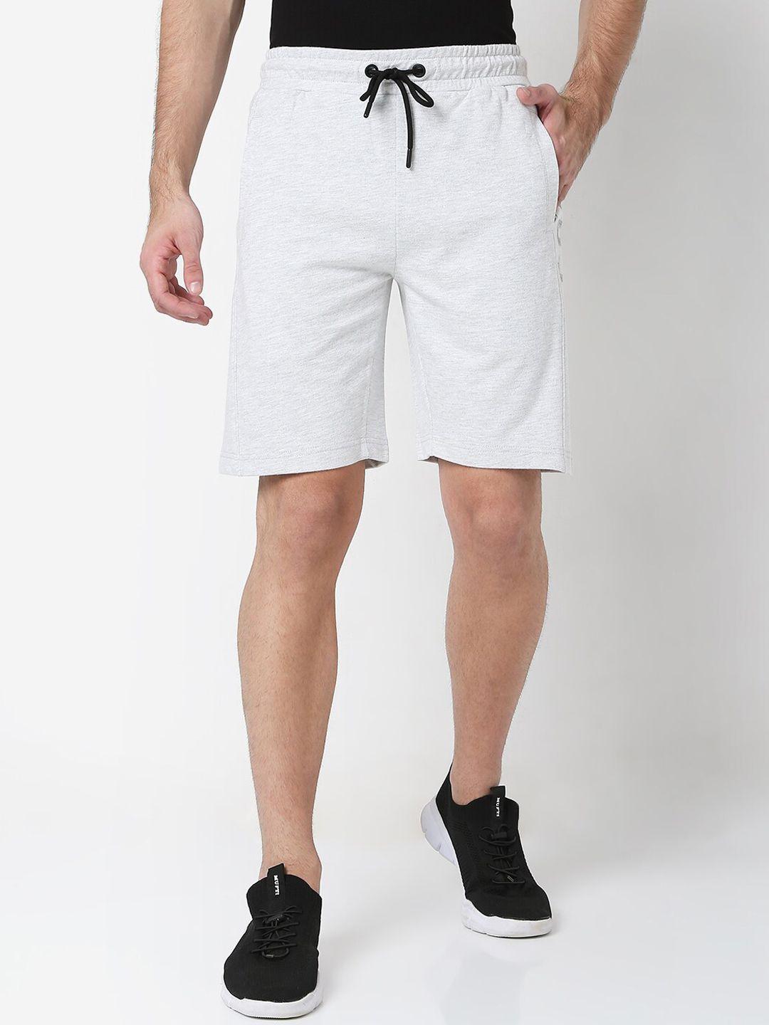 mufti-men-grey-slim-fit-shorts