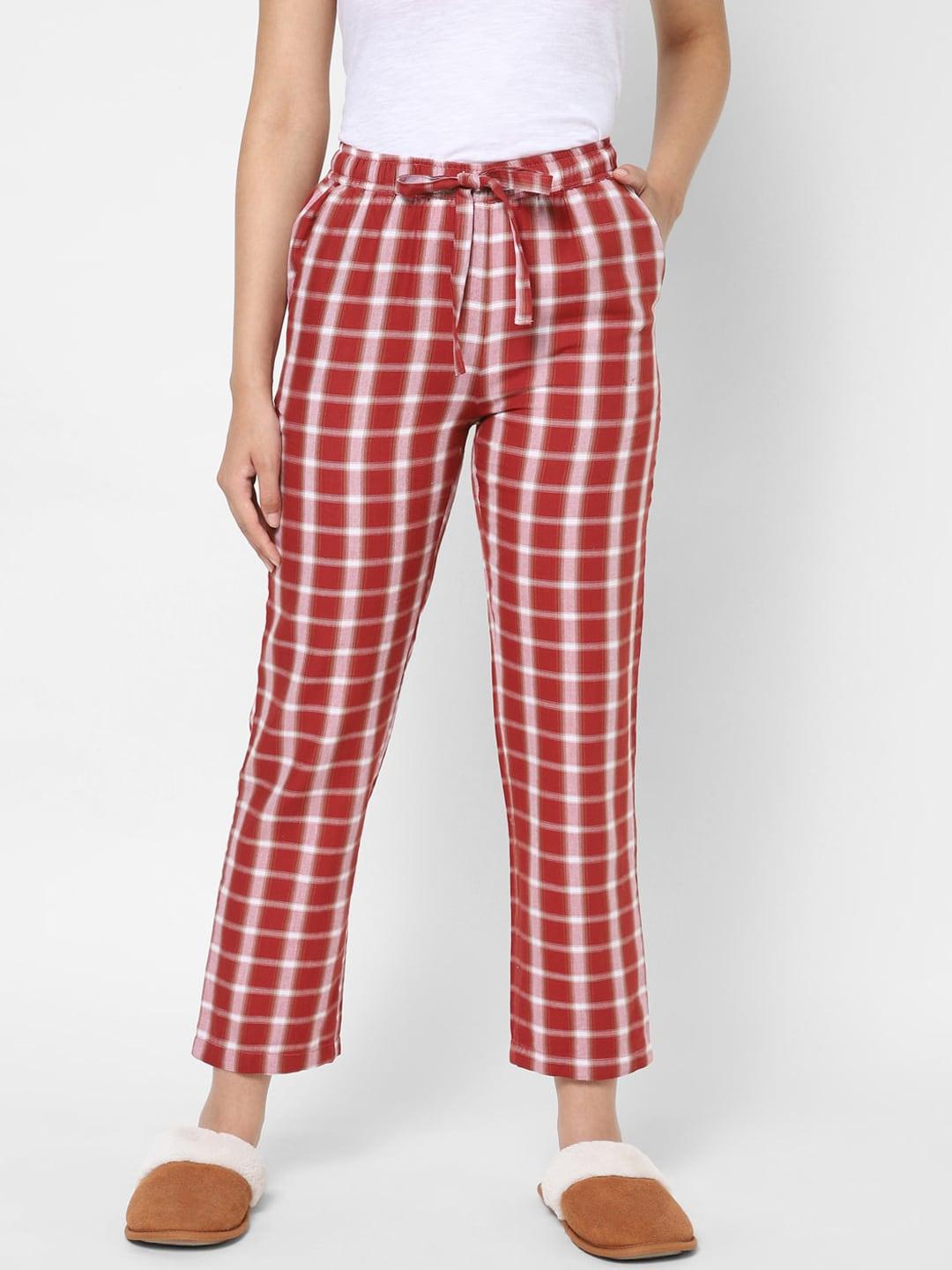 vastrado-women-red-checked-cotton-lounge-pants